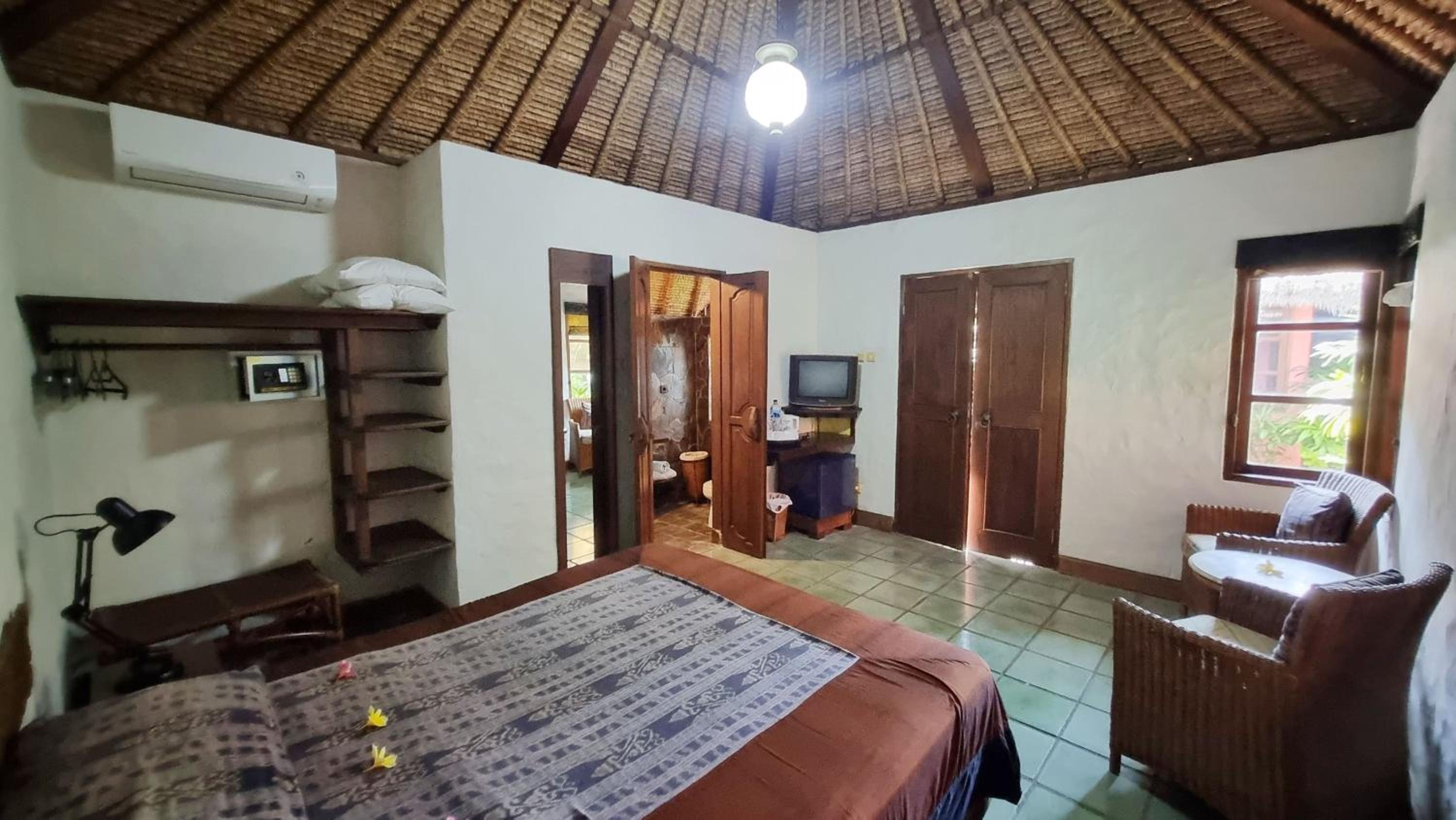 Double Room with Garden View - Photo 2