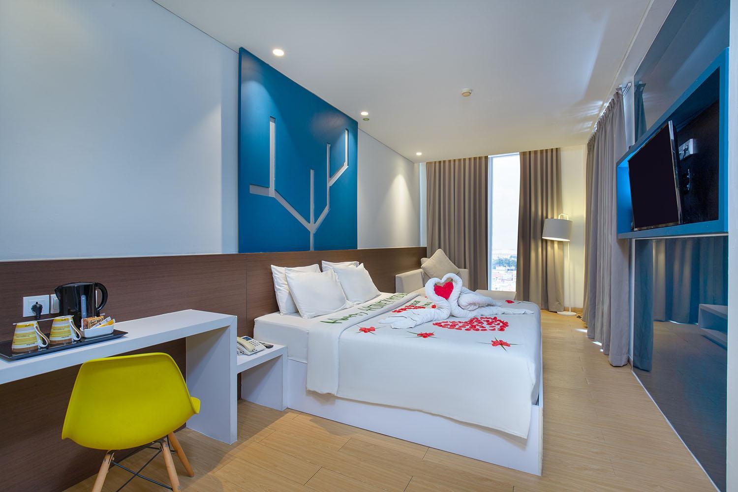 Suite - Photo 2