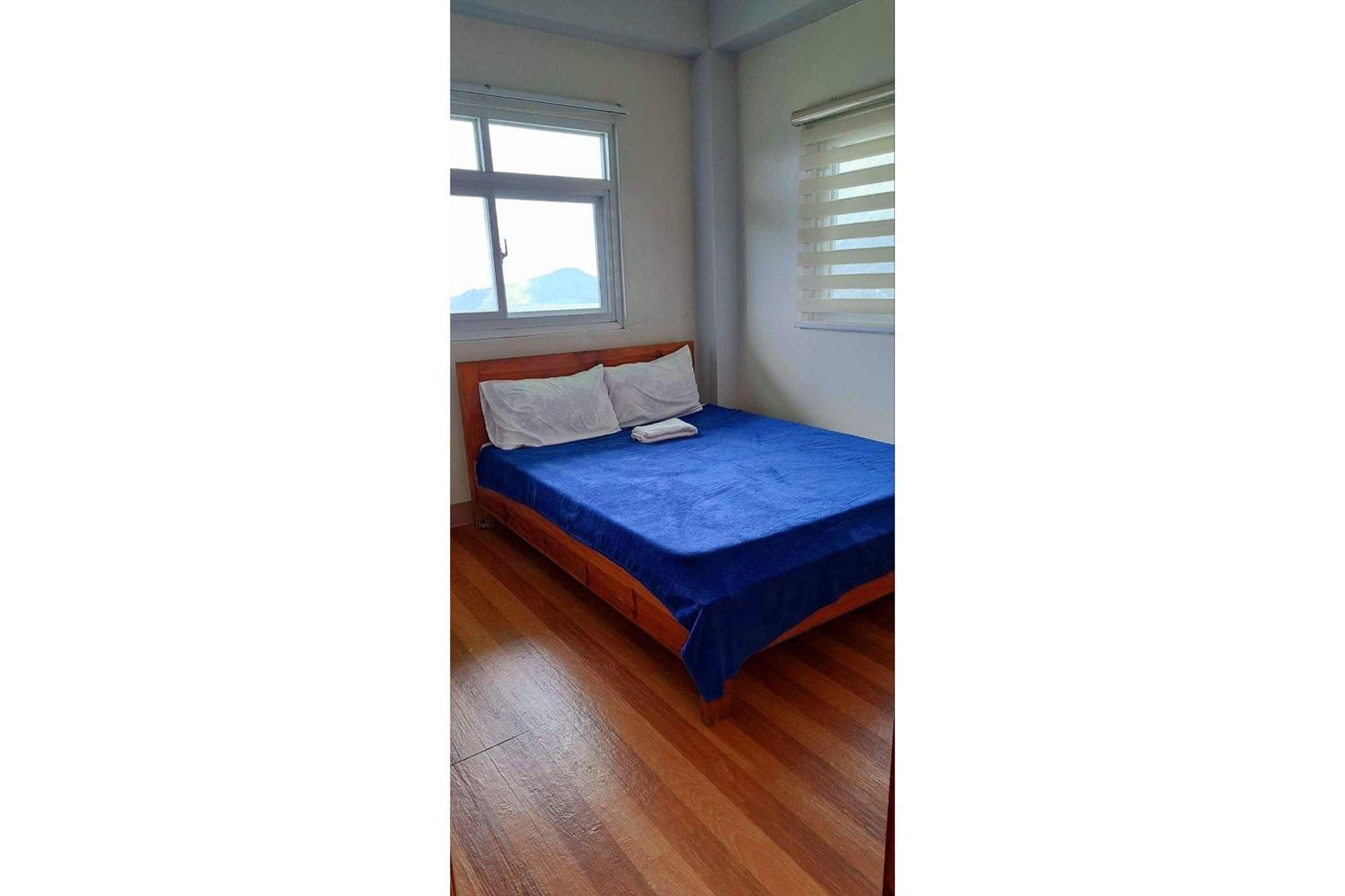 Two-Bedroom Apartment - Photo 19