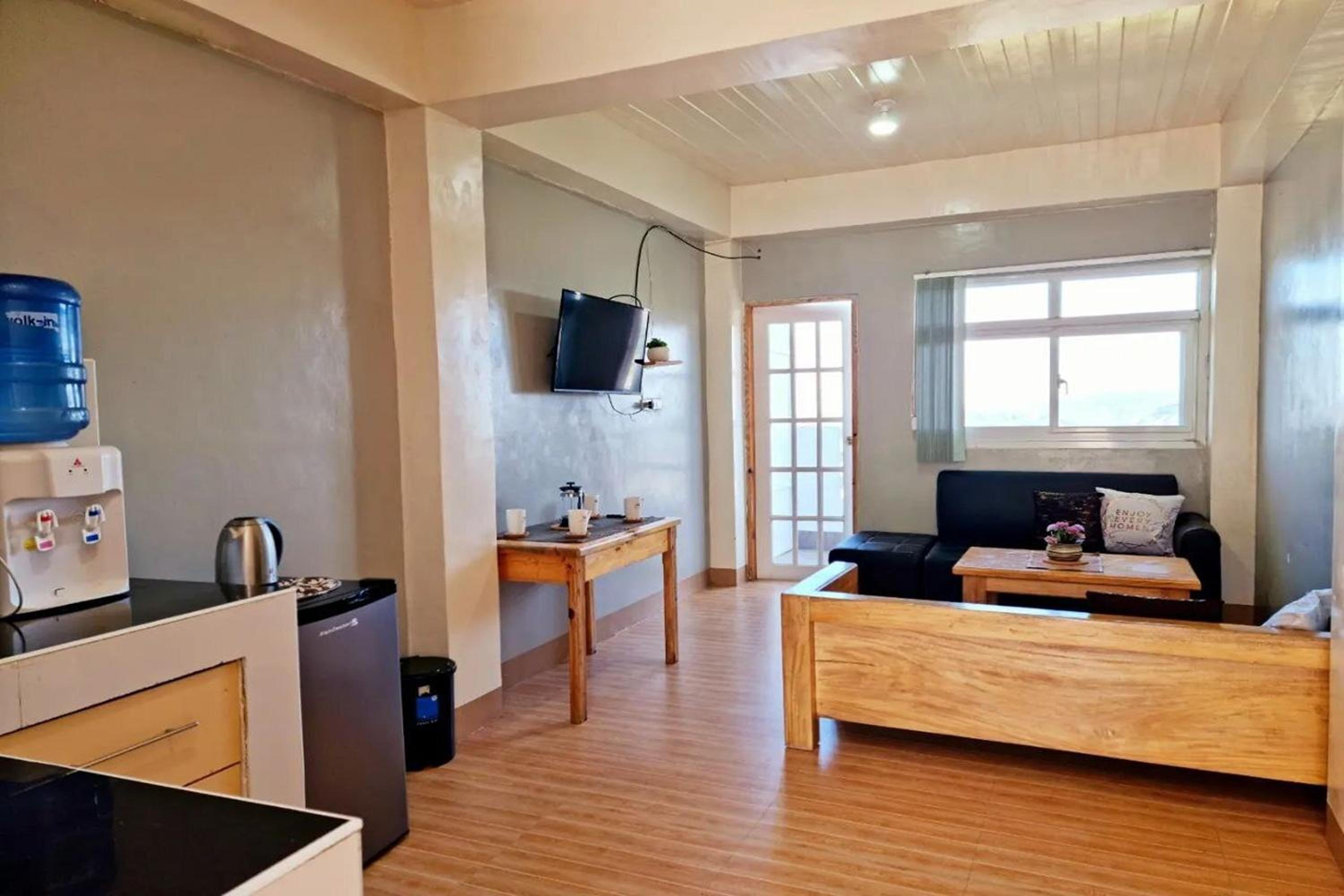 Two-Bedroom Apartment - Photo 24