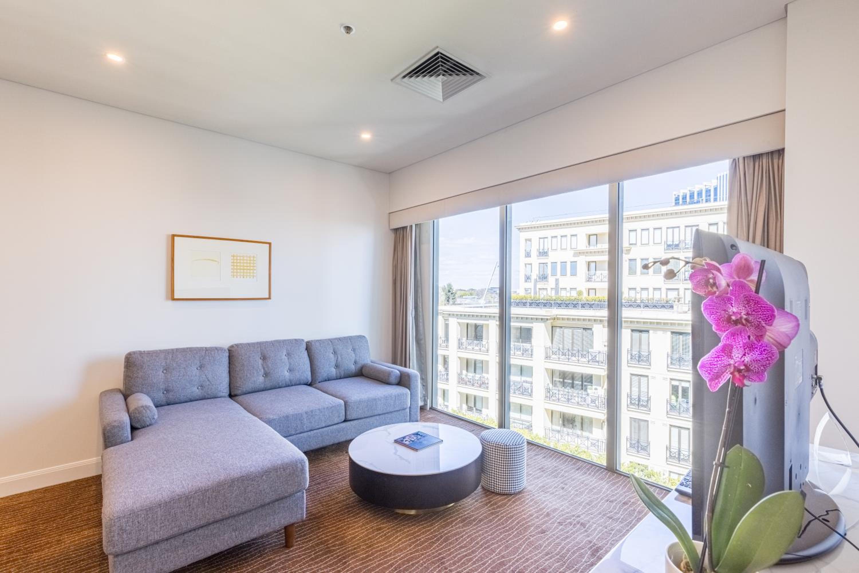 One-Bedroom Apartment - Photo 13