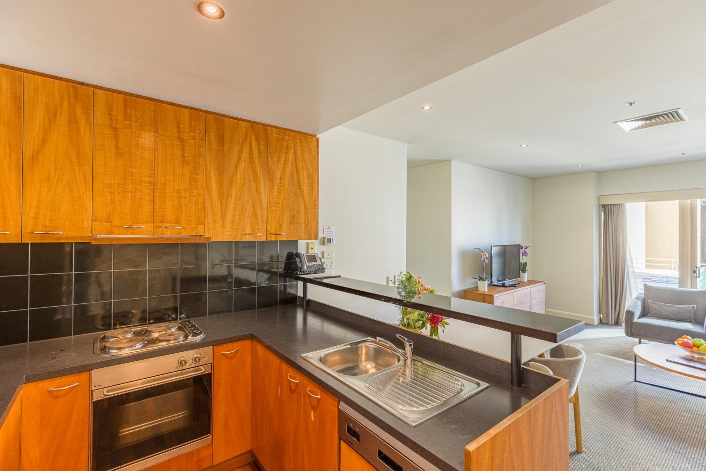 One-Bedroom Apartment - Photo 20