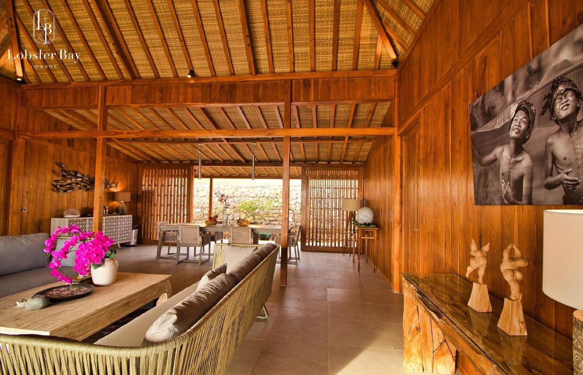 Villa with Private Pool - Photo 7