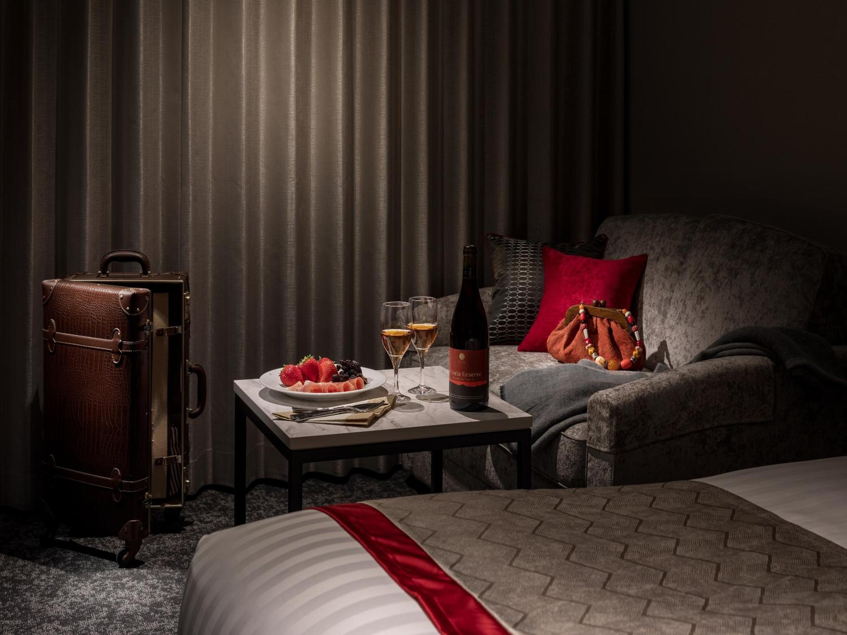 Standard Double Room - Photo 6