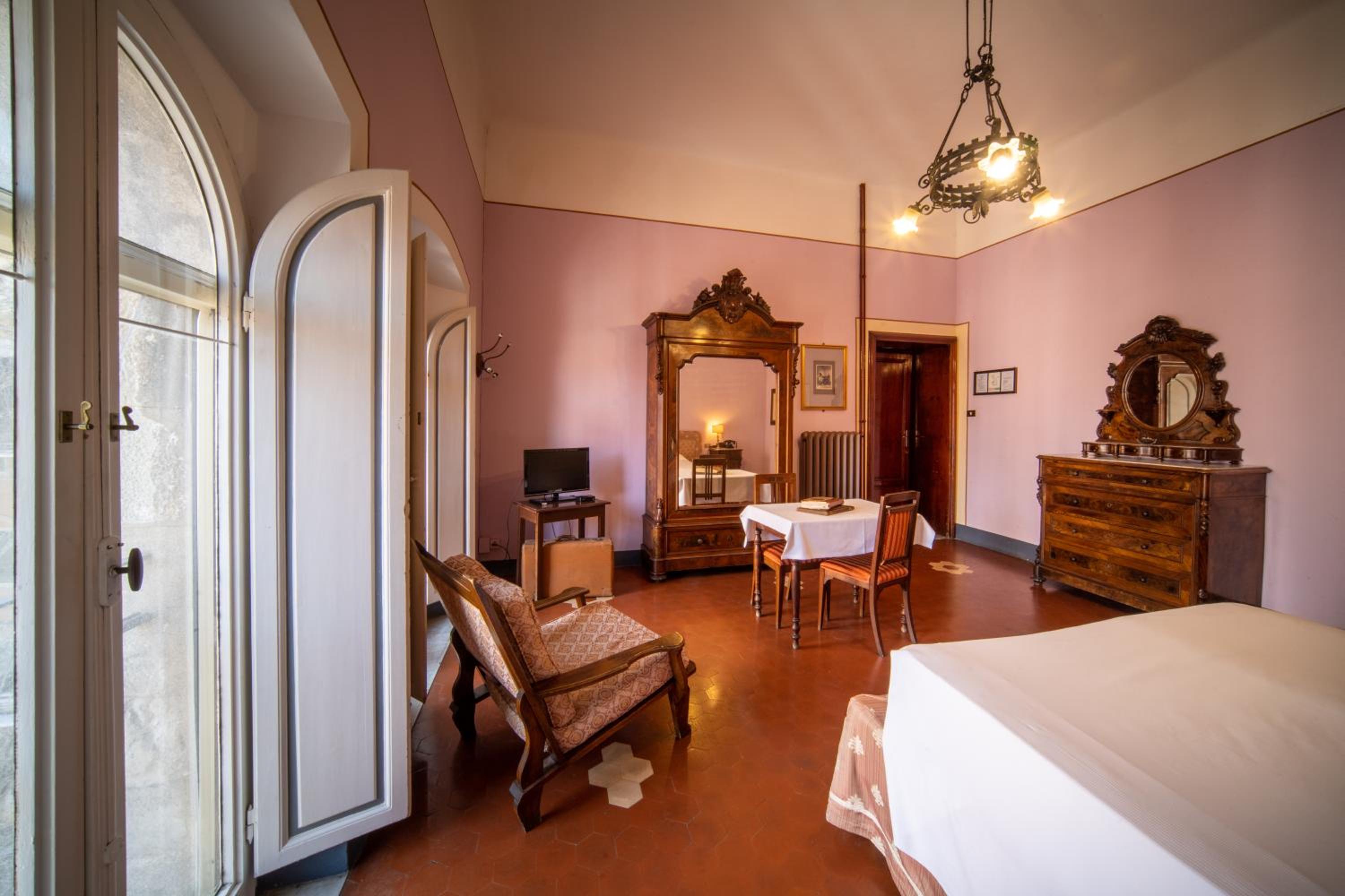 Classic Double or Twin Room