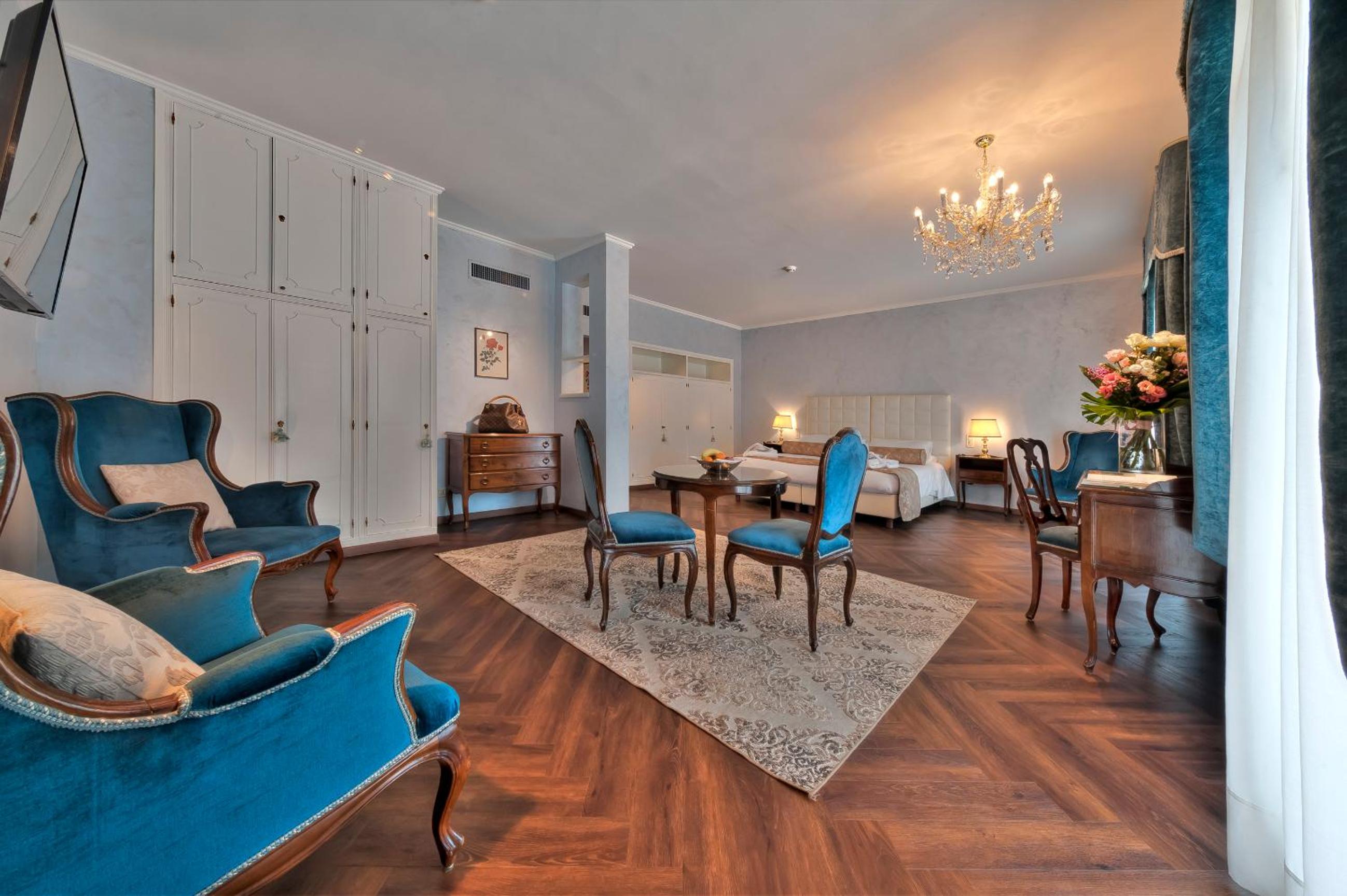 Executive Junior Suite