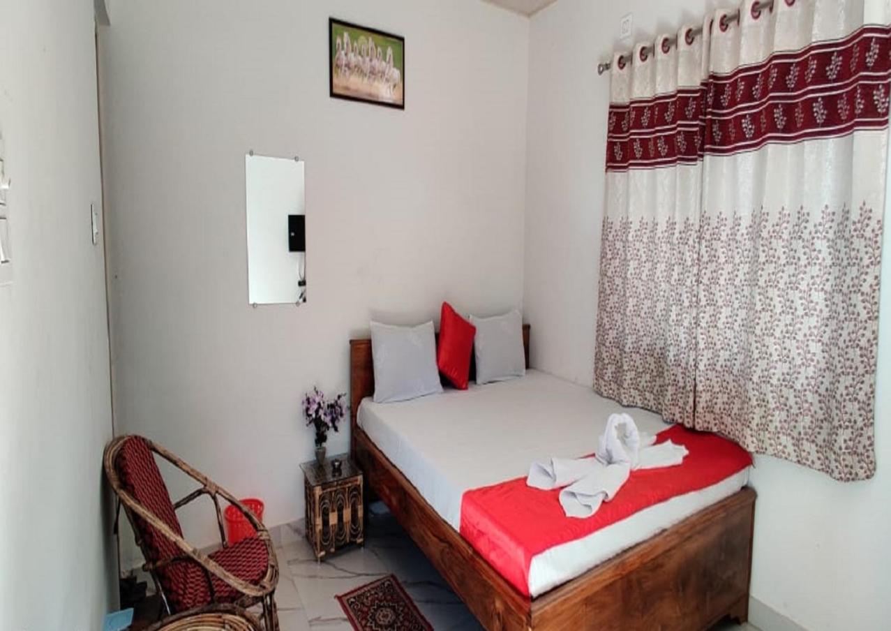 Deluxe King Room photo 2