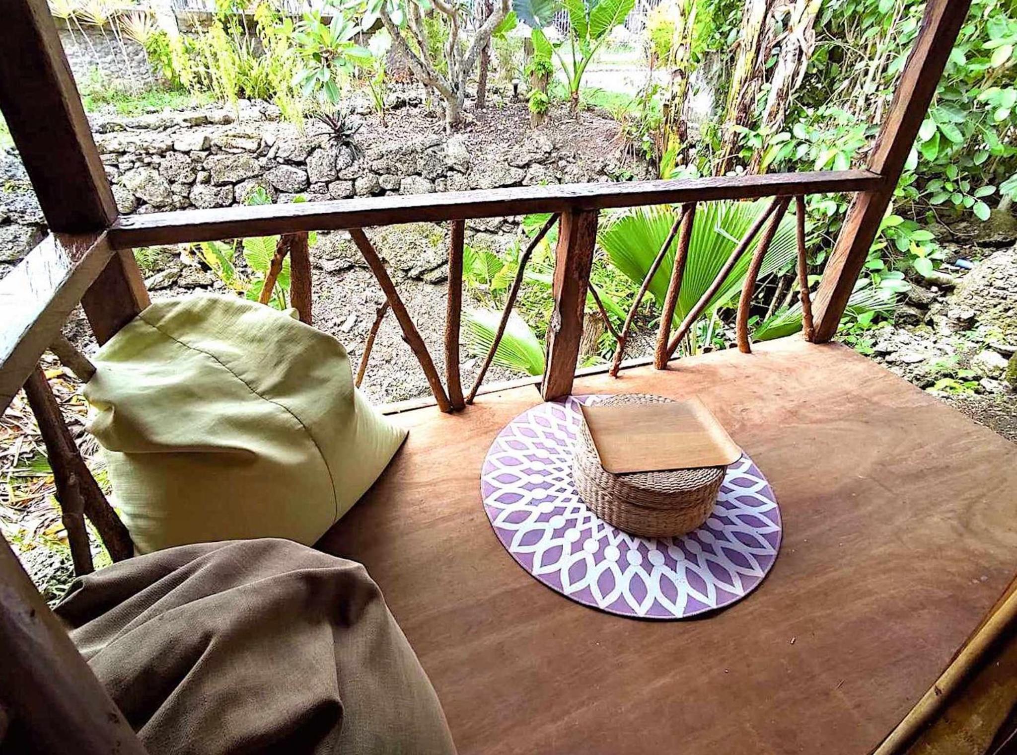 Deluxe Bungalow with Private Bathroom - Photo 5