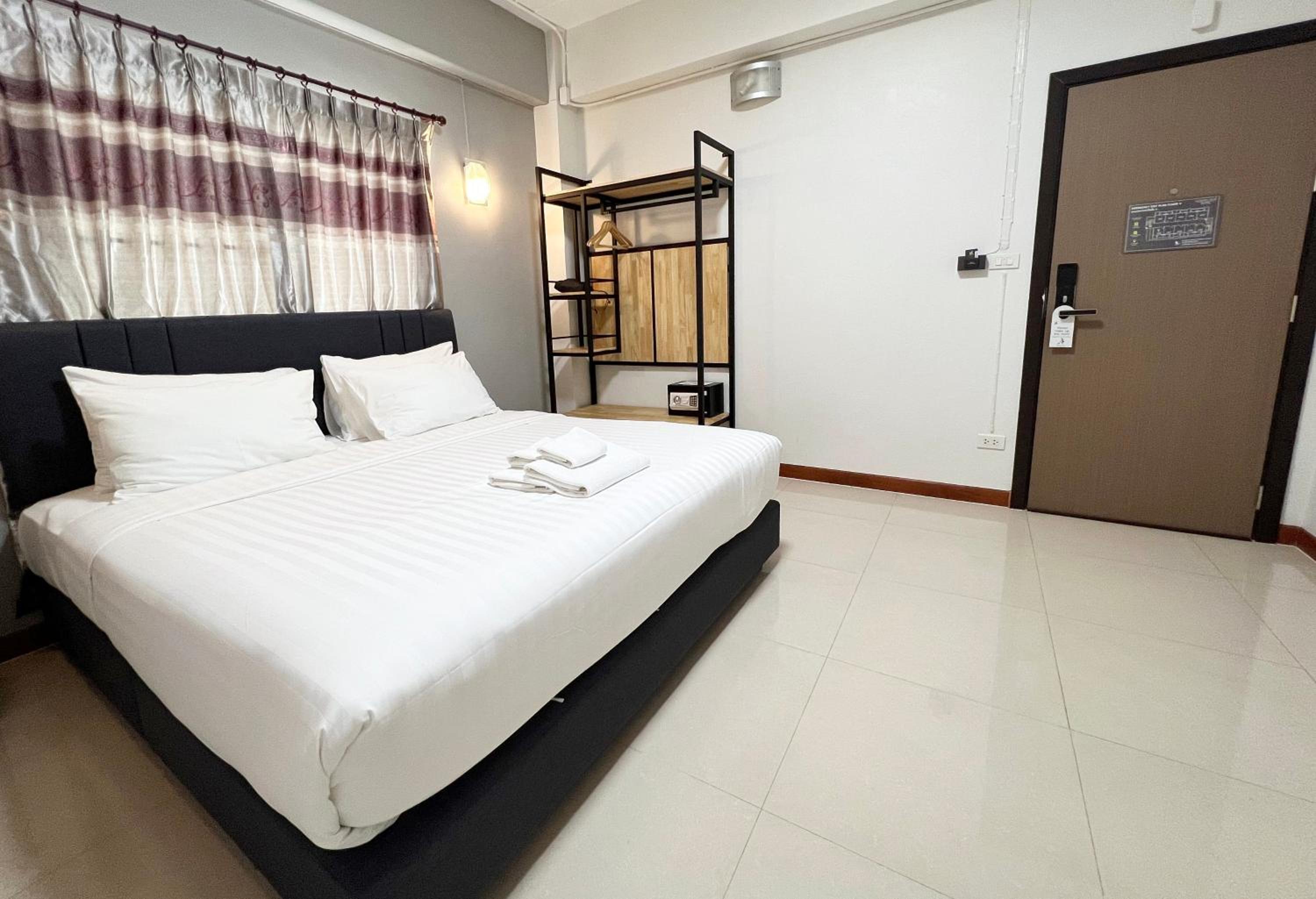 Economy Double Room photo 1