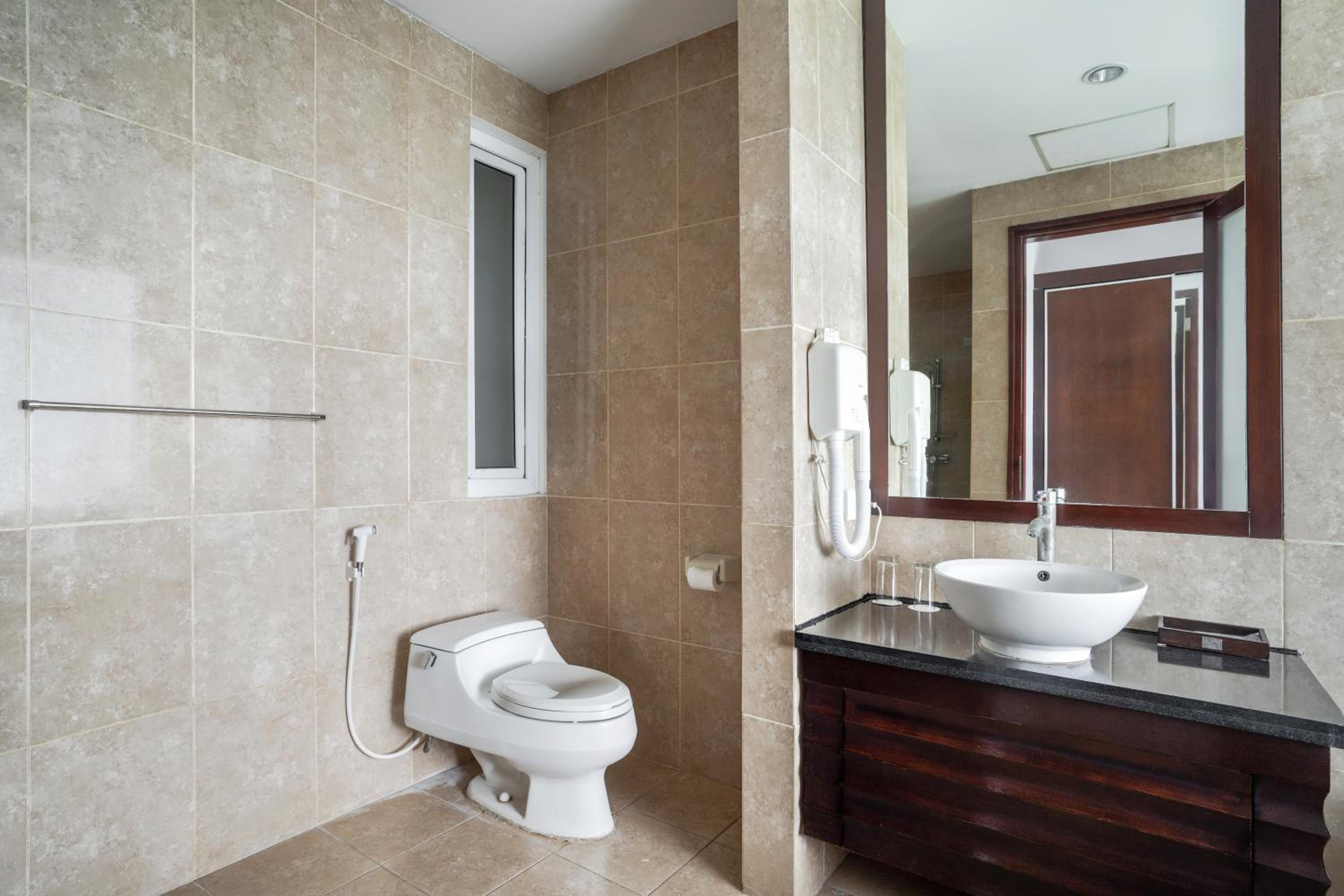 Royal 5 Bedroom Villa with Private Pool - Photo 3