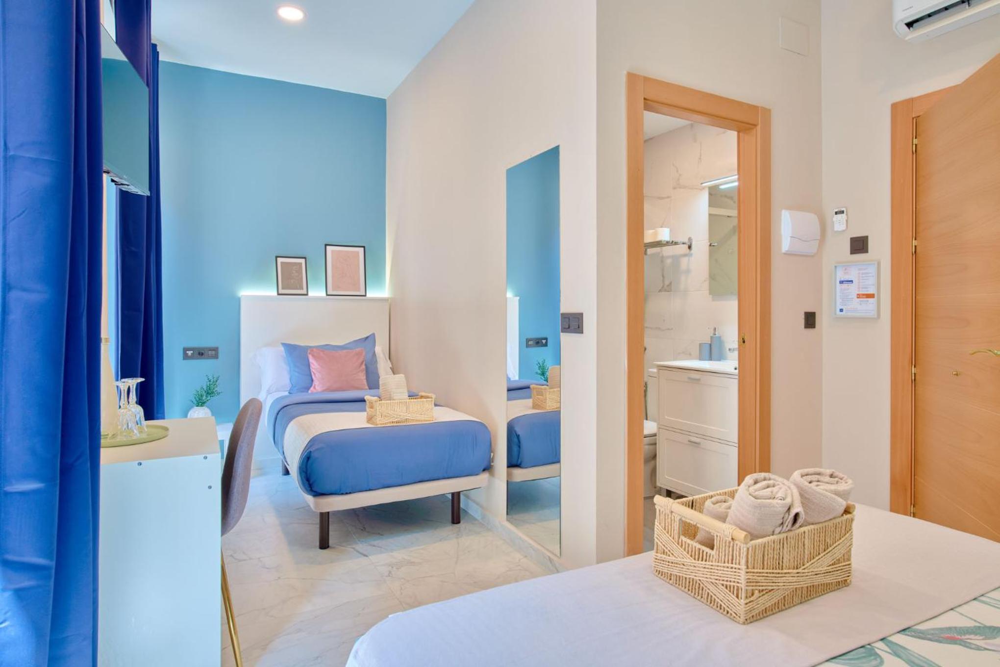 Comfort Triple Room - Photo 7