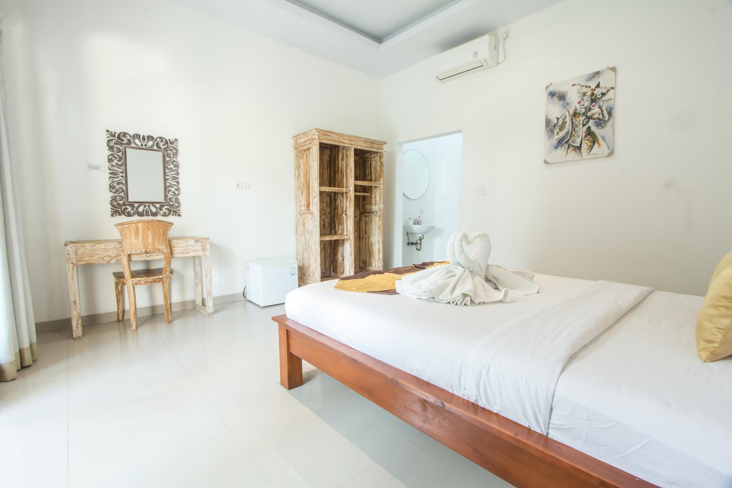 Deluxe Double Room - Photo 19