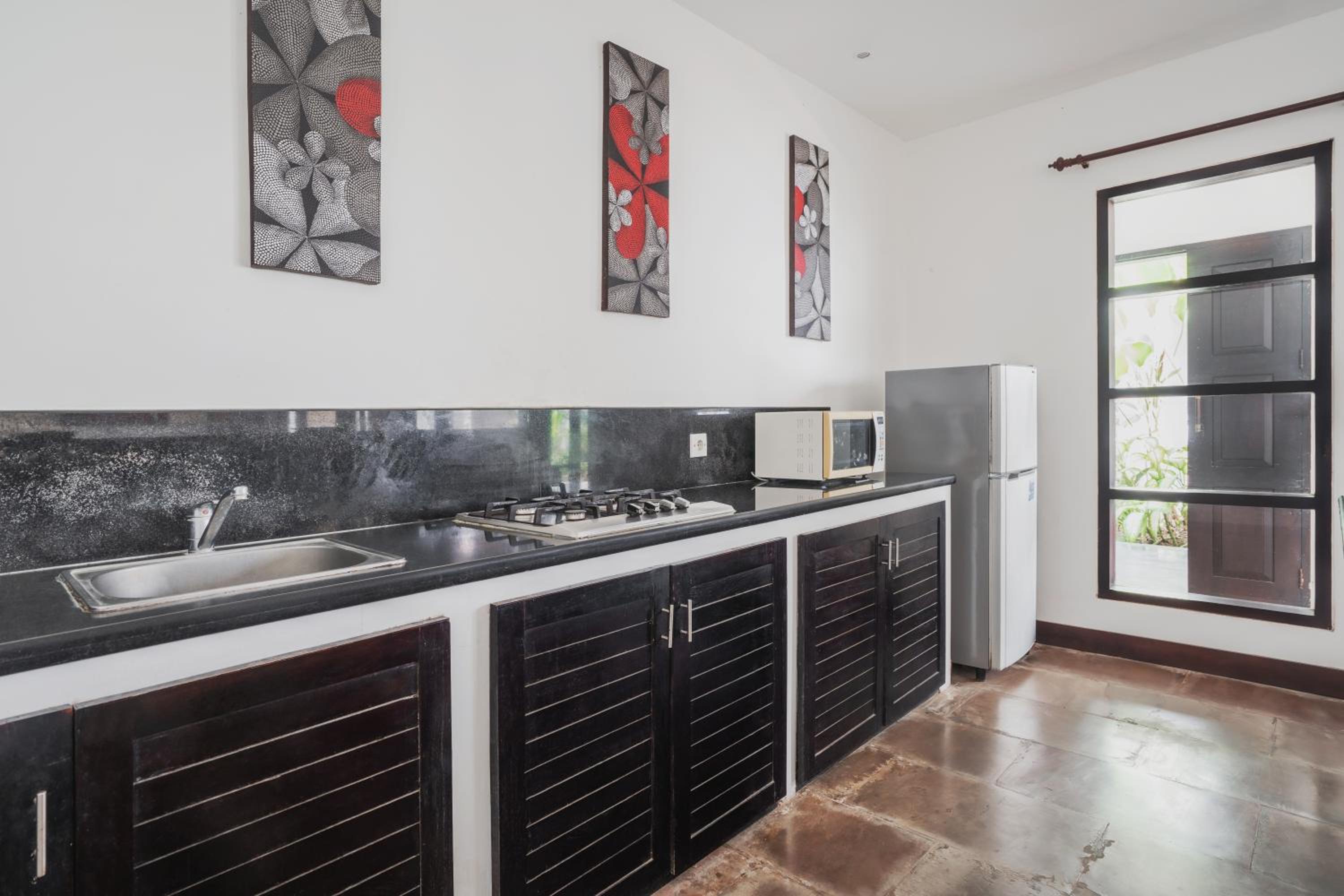 Two-Bedroom Villa with Private Pool - Photo 14