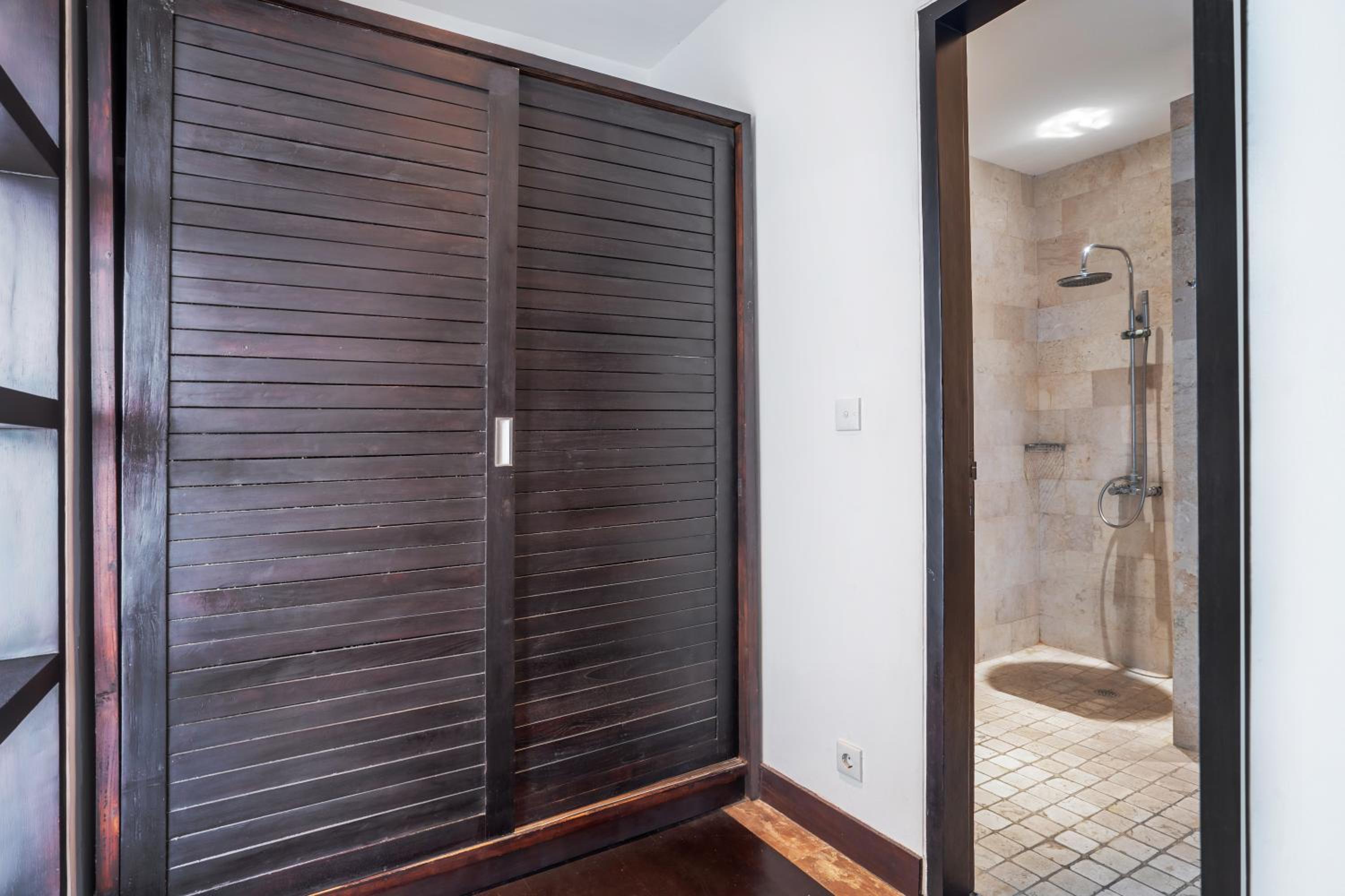 Two-Bedroom Villa with Private Pool - Photo 17