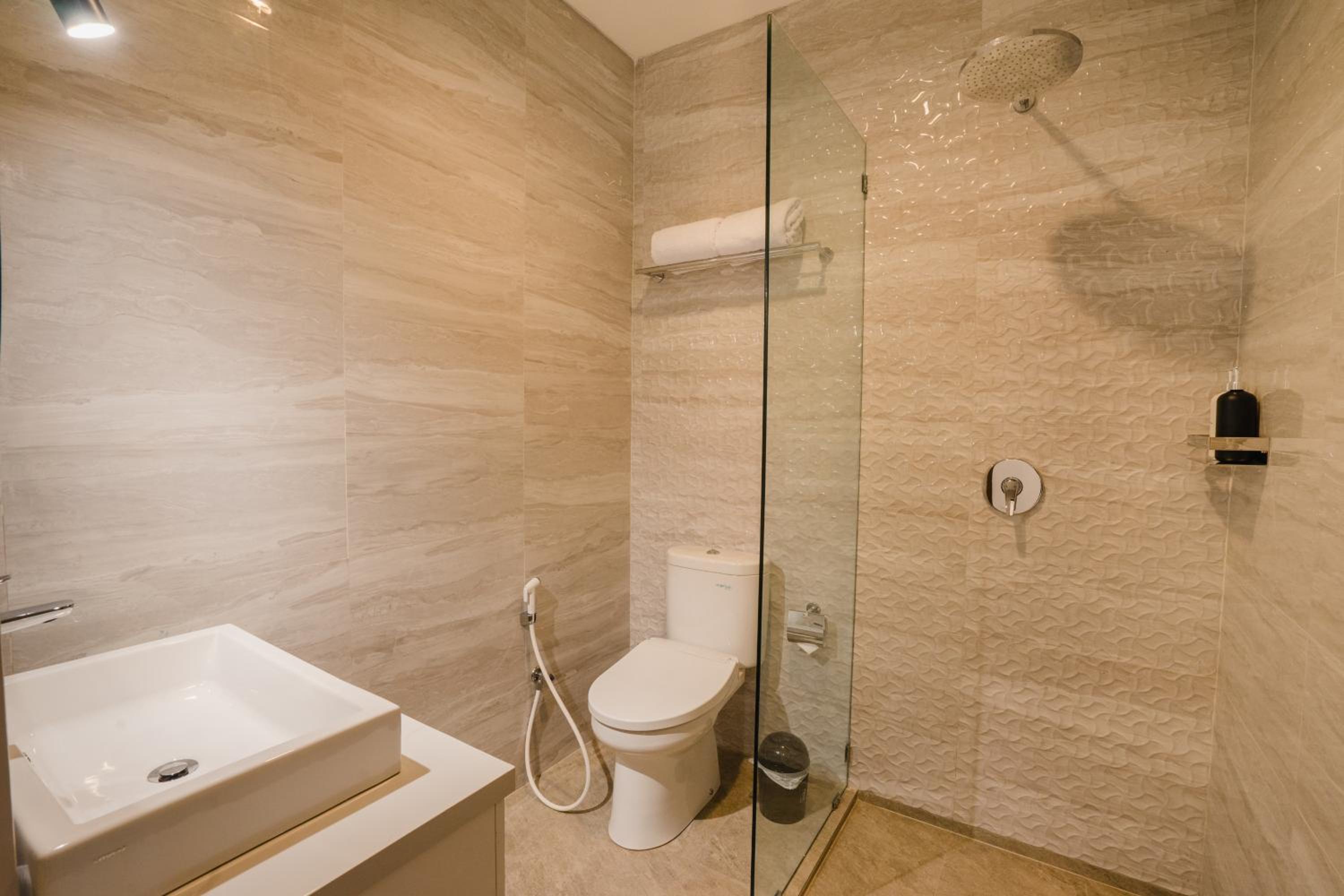 Three-Bedroom Villa - Photo 24
