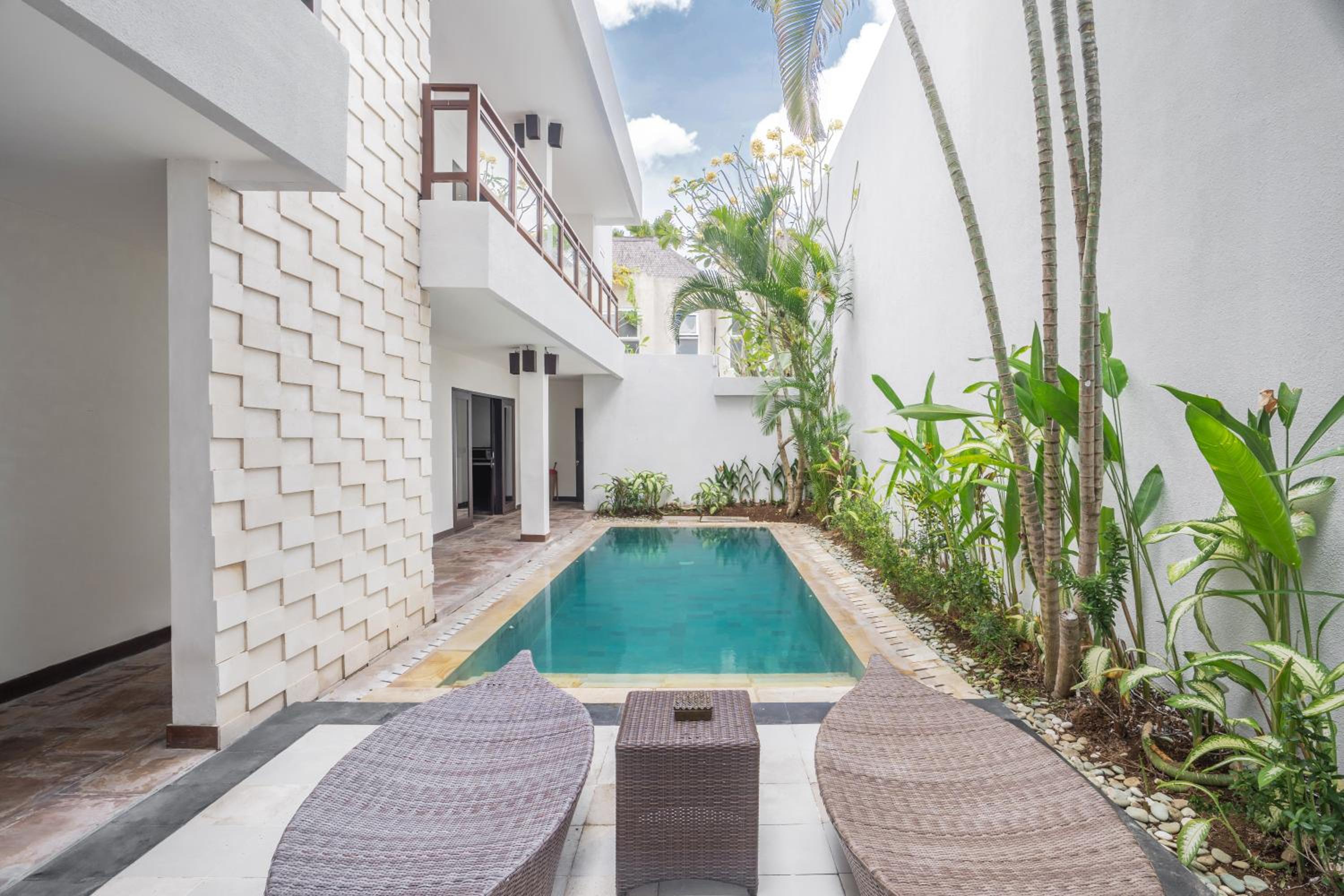 Two-Bedroom Villa with Private Pool - Photo 11