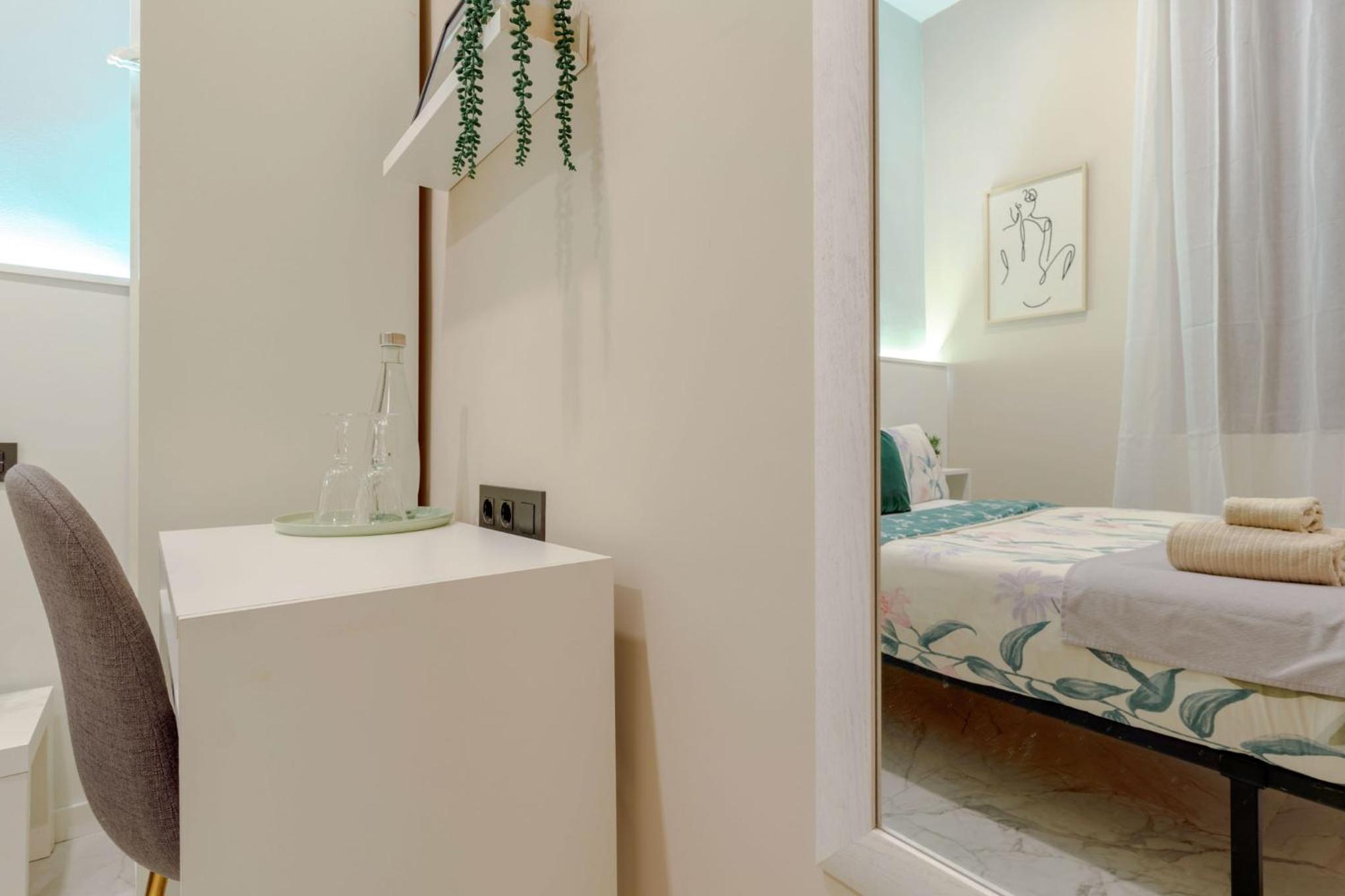 Budget Single Room