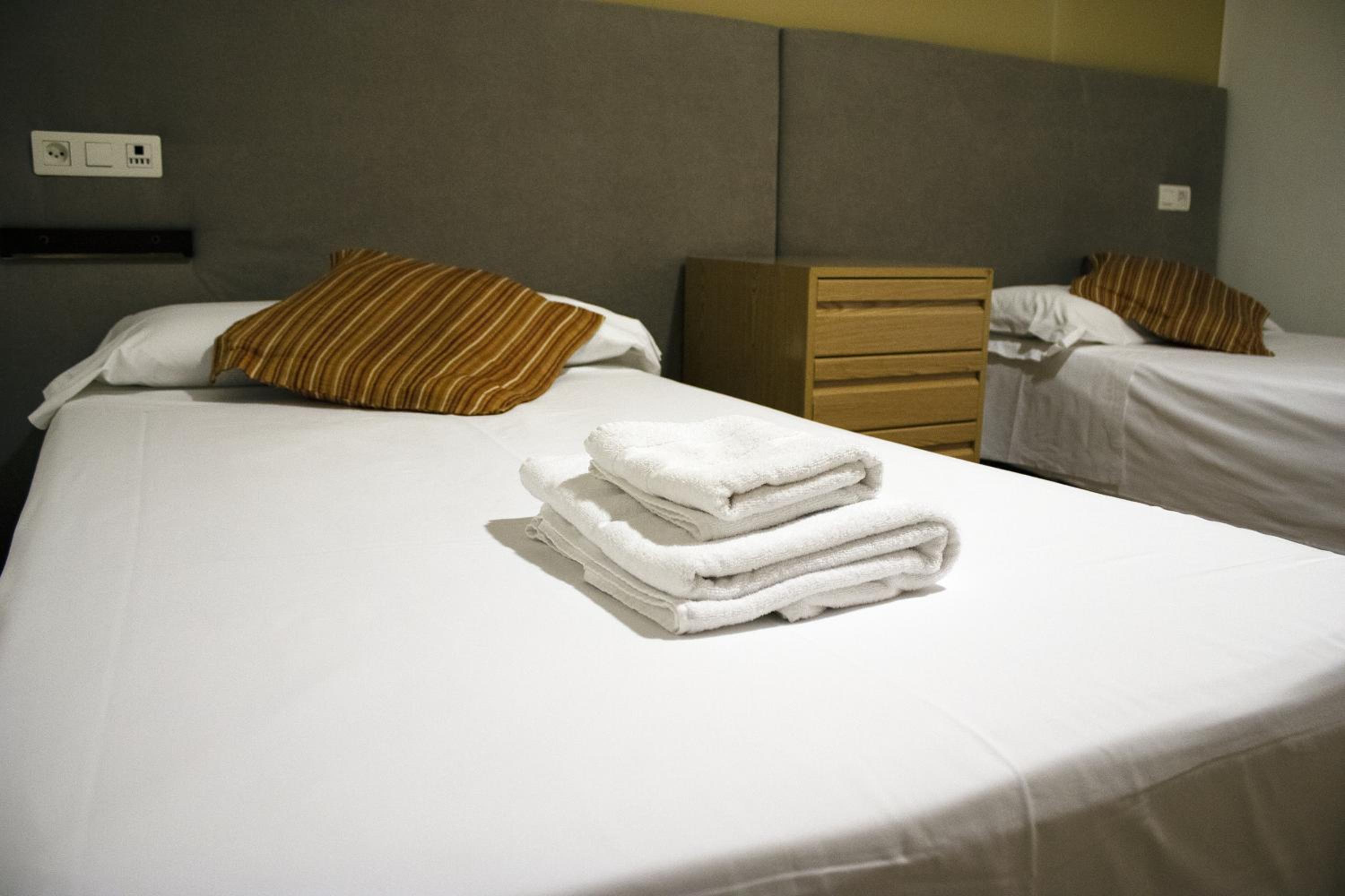 Habitación Doble Básica o con Dos Camas