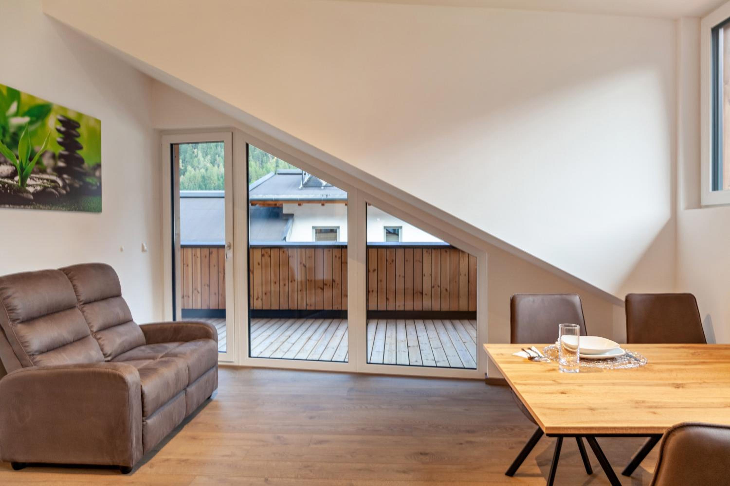 Superior One-Bedroom Apartment with Balcony photo 1