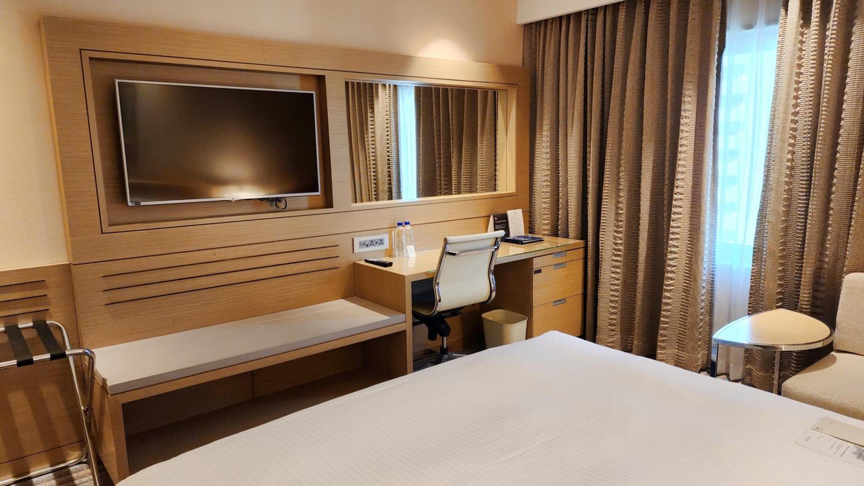 Deluxe Queen Room photo 3