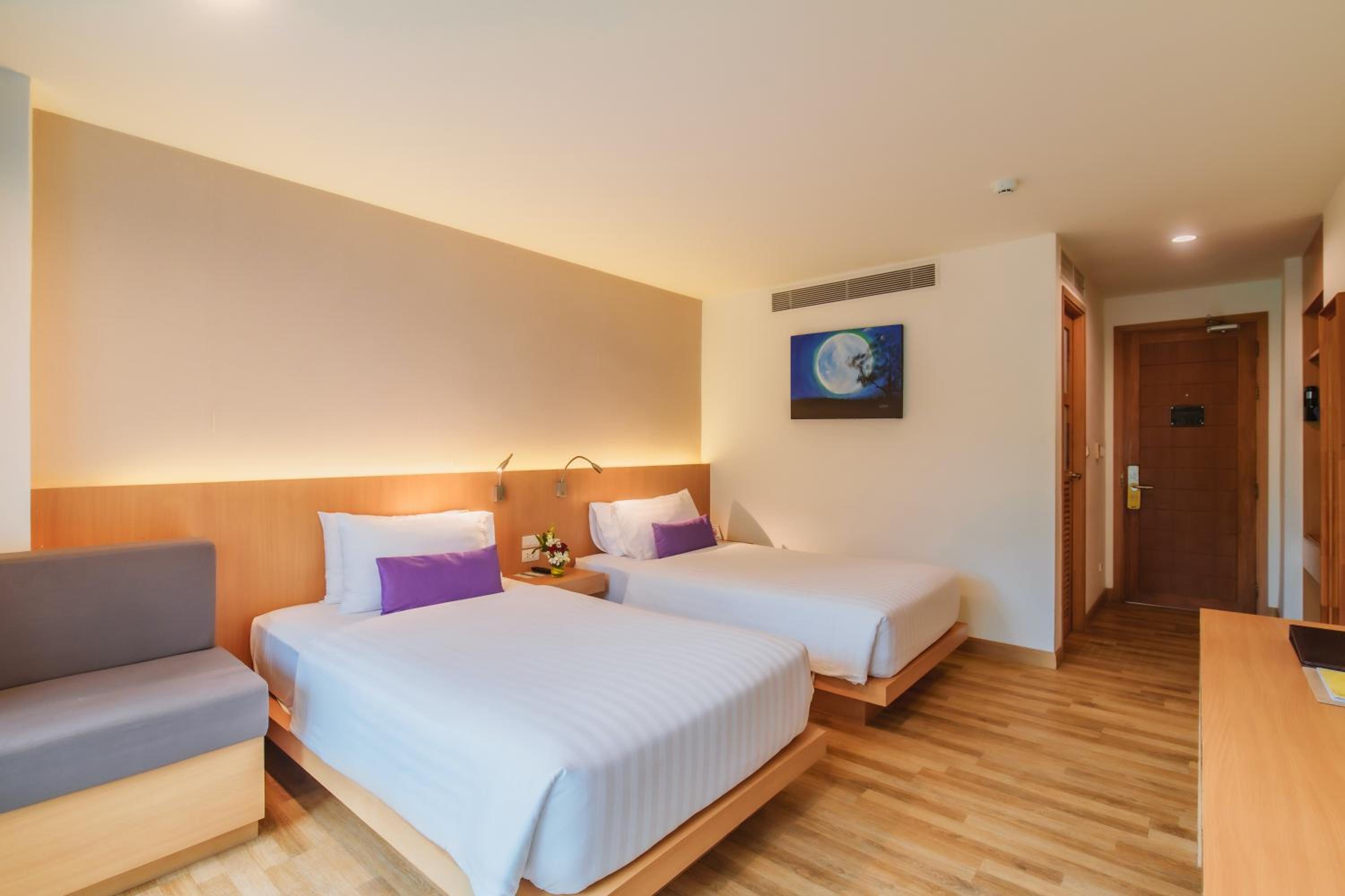 Executive Twin Room - Pool View