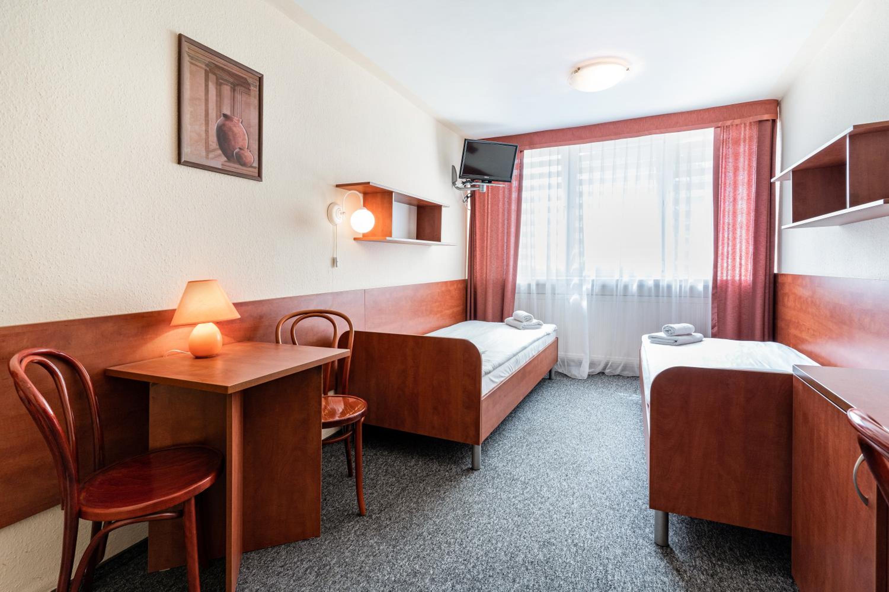 Double Room - Photo 1