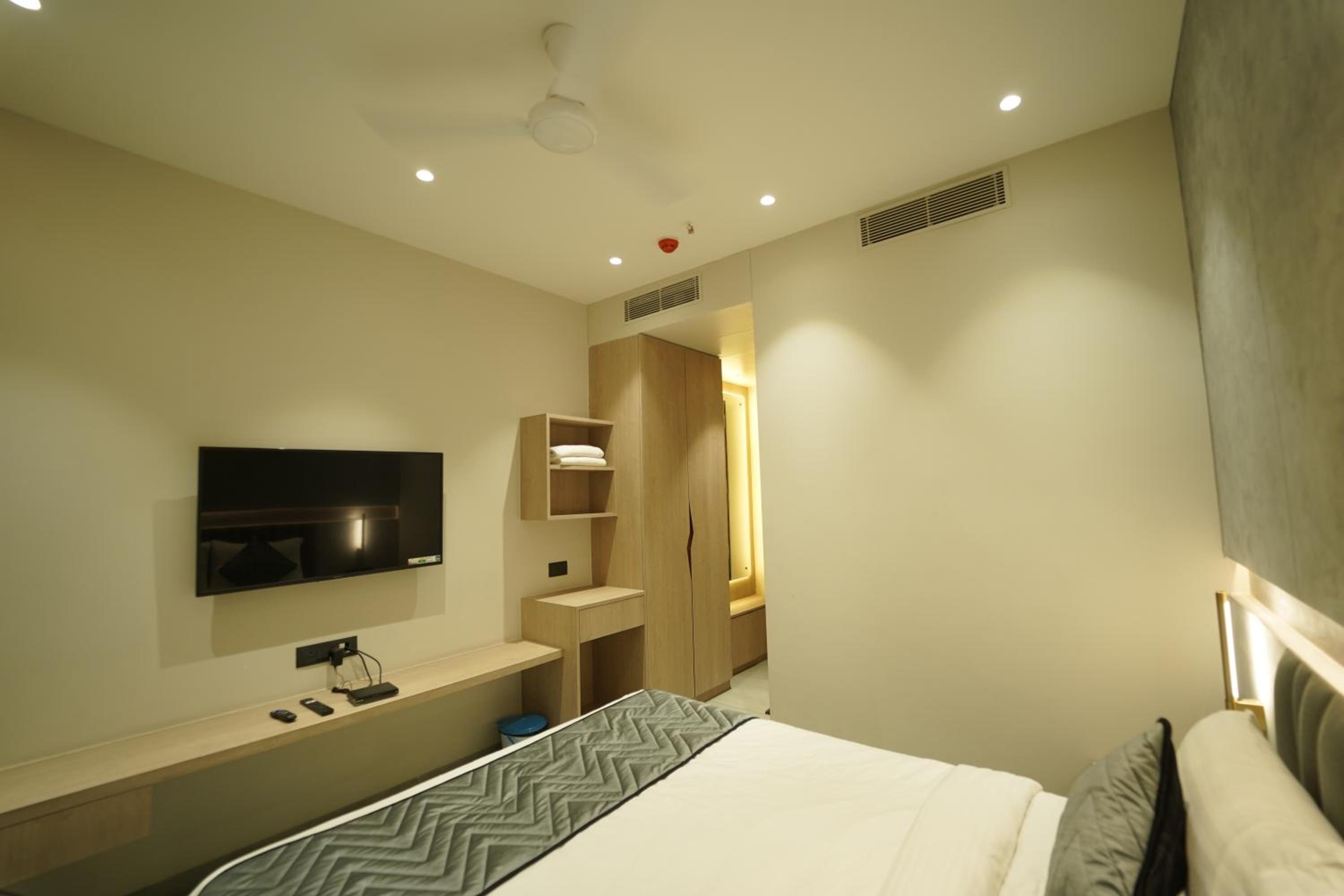 Standard Double Room photo 1