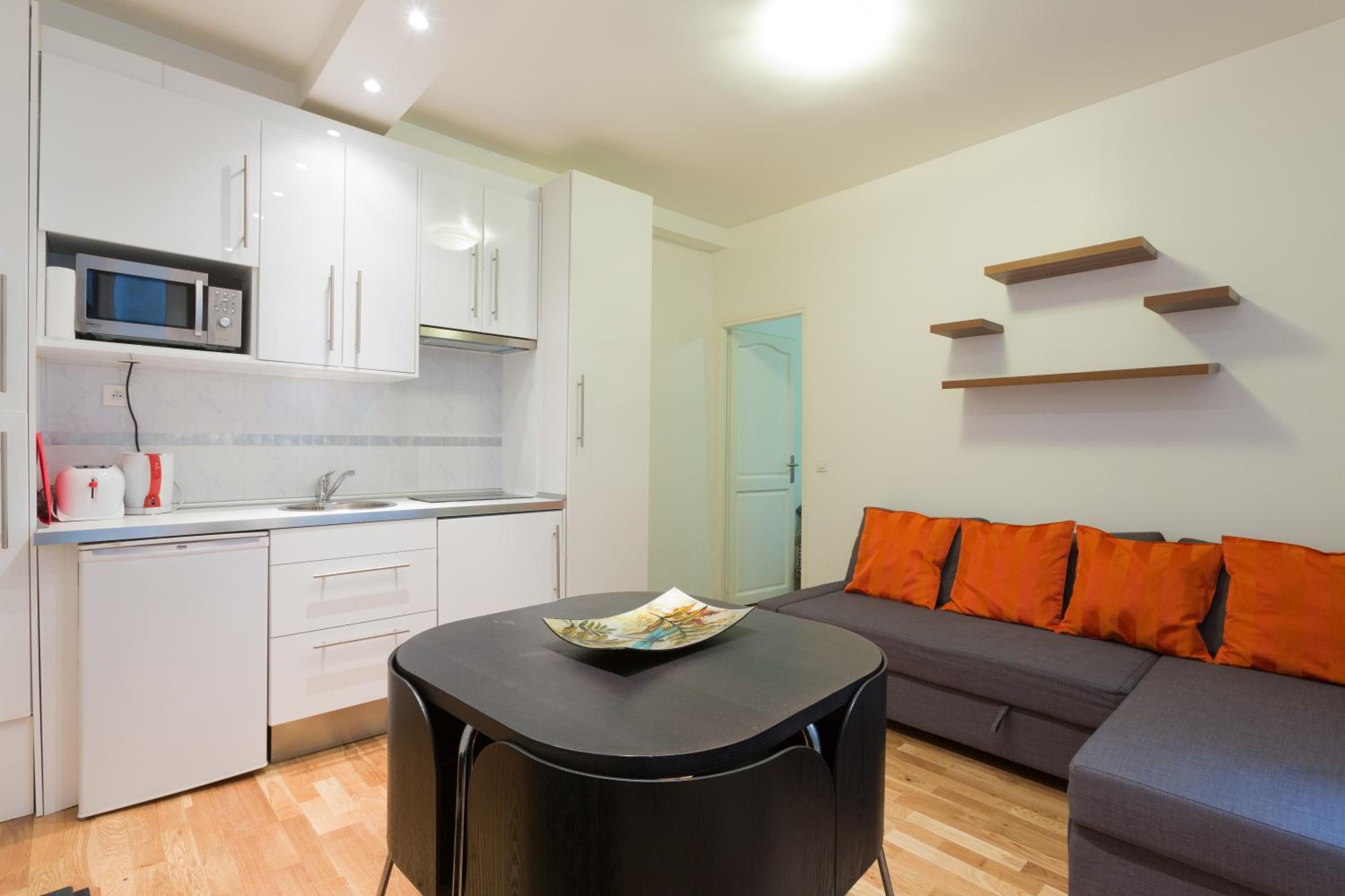 Superior Apartment photo 2