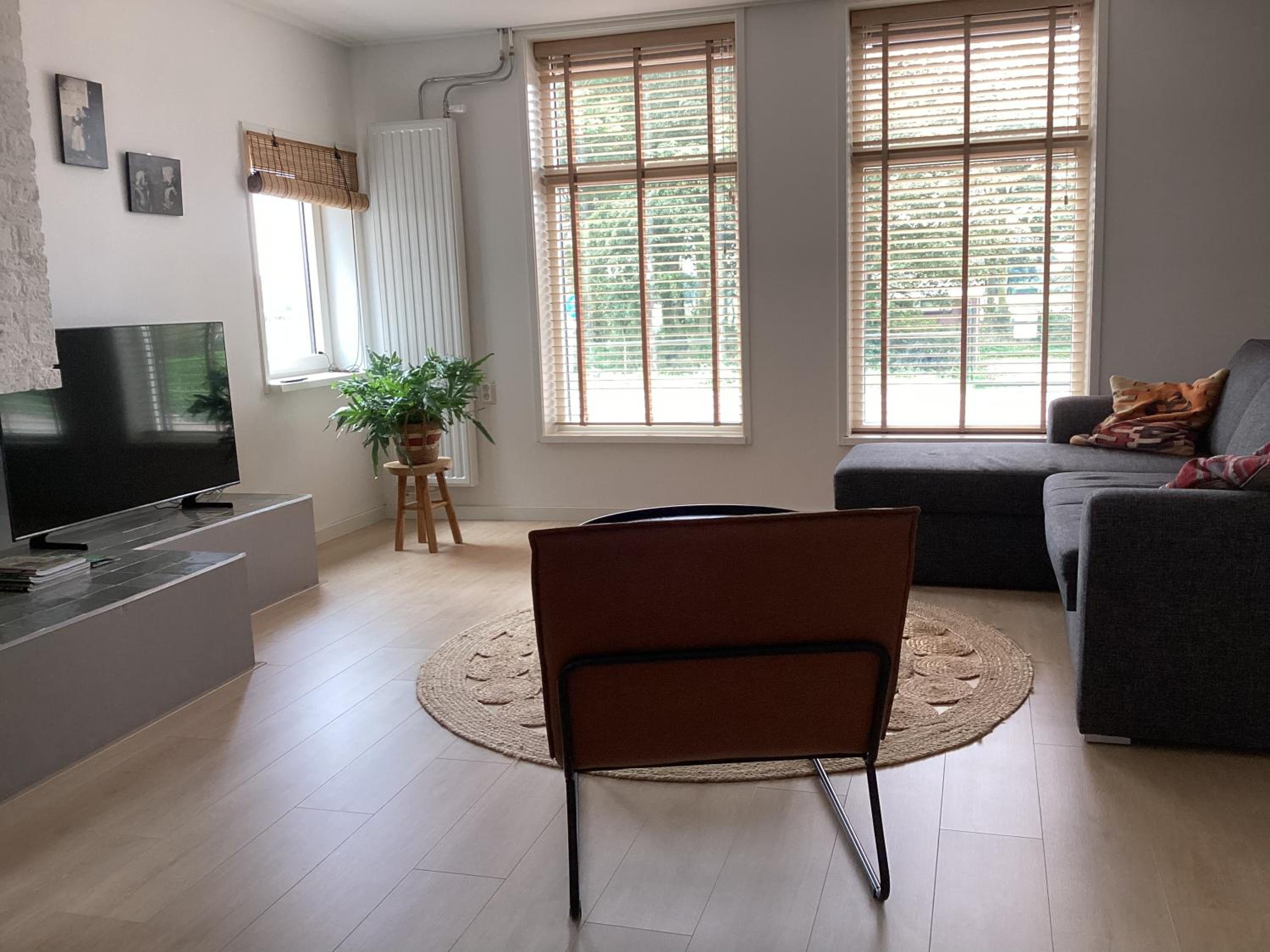 Three-Bedroom Apartment photo 1