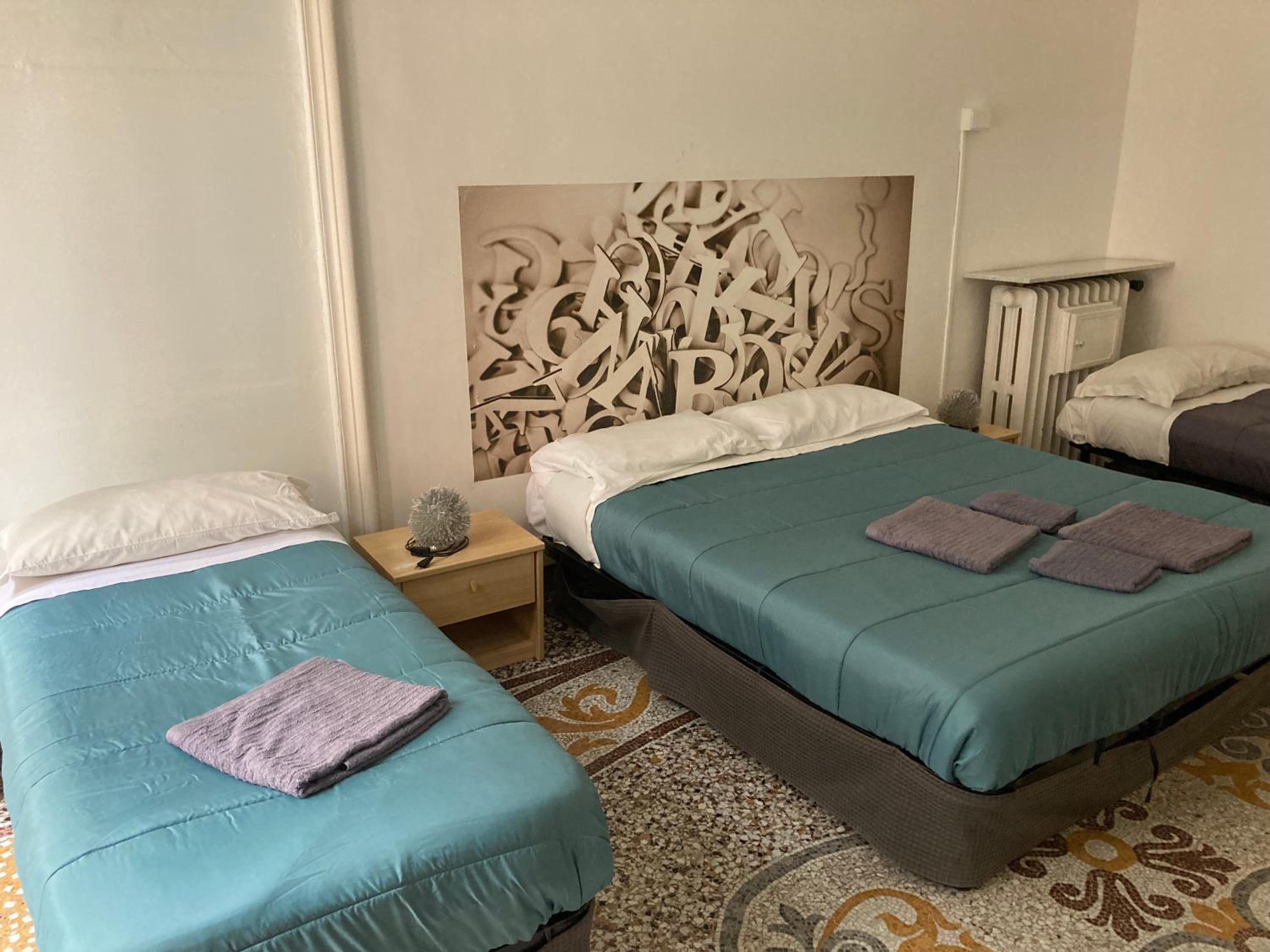 Triple Room - Photo 12