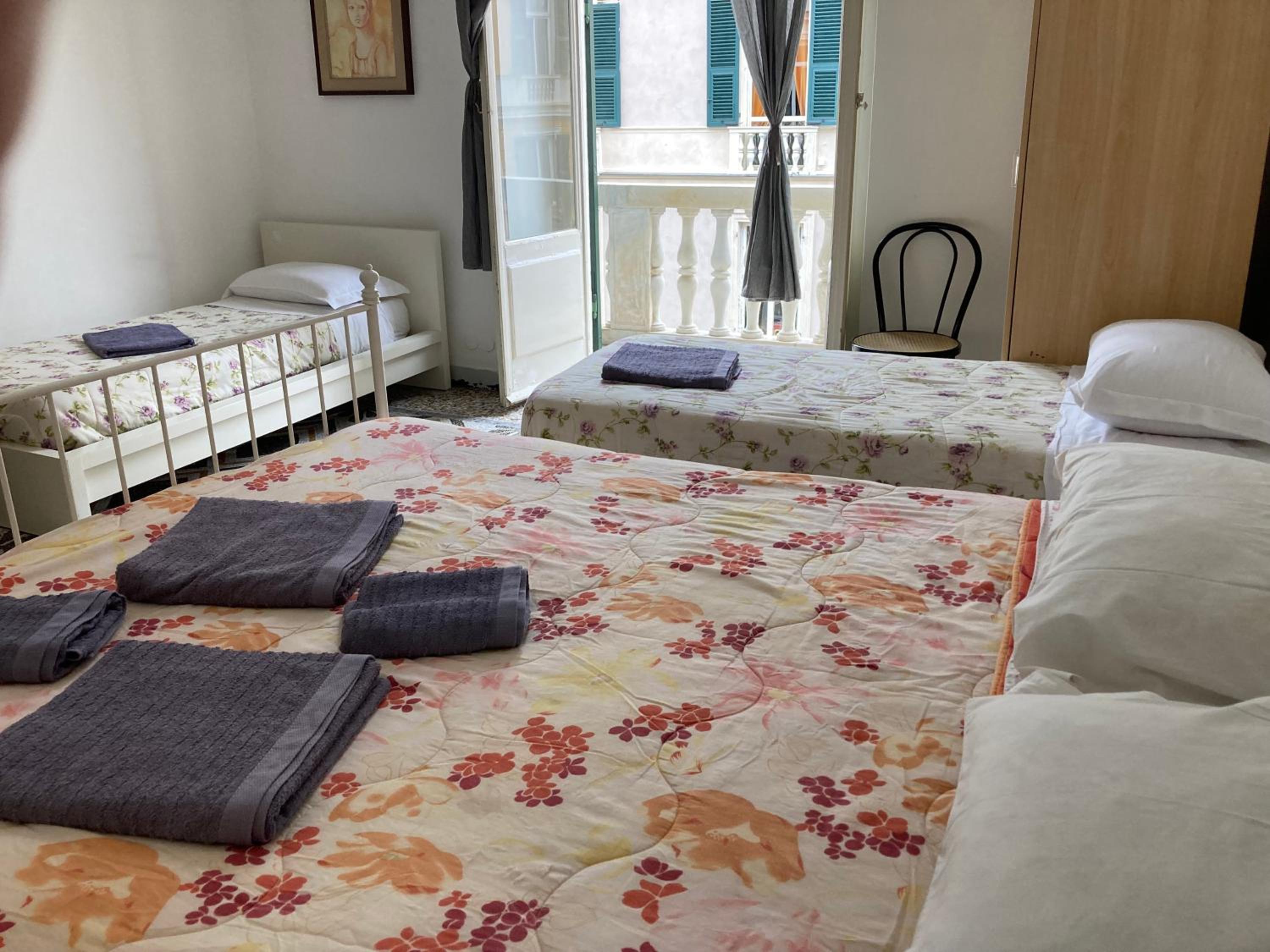 Triple Room - Photo 2