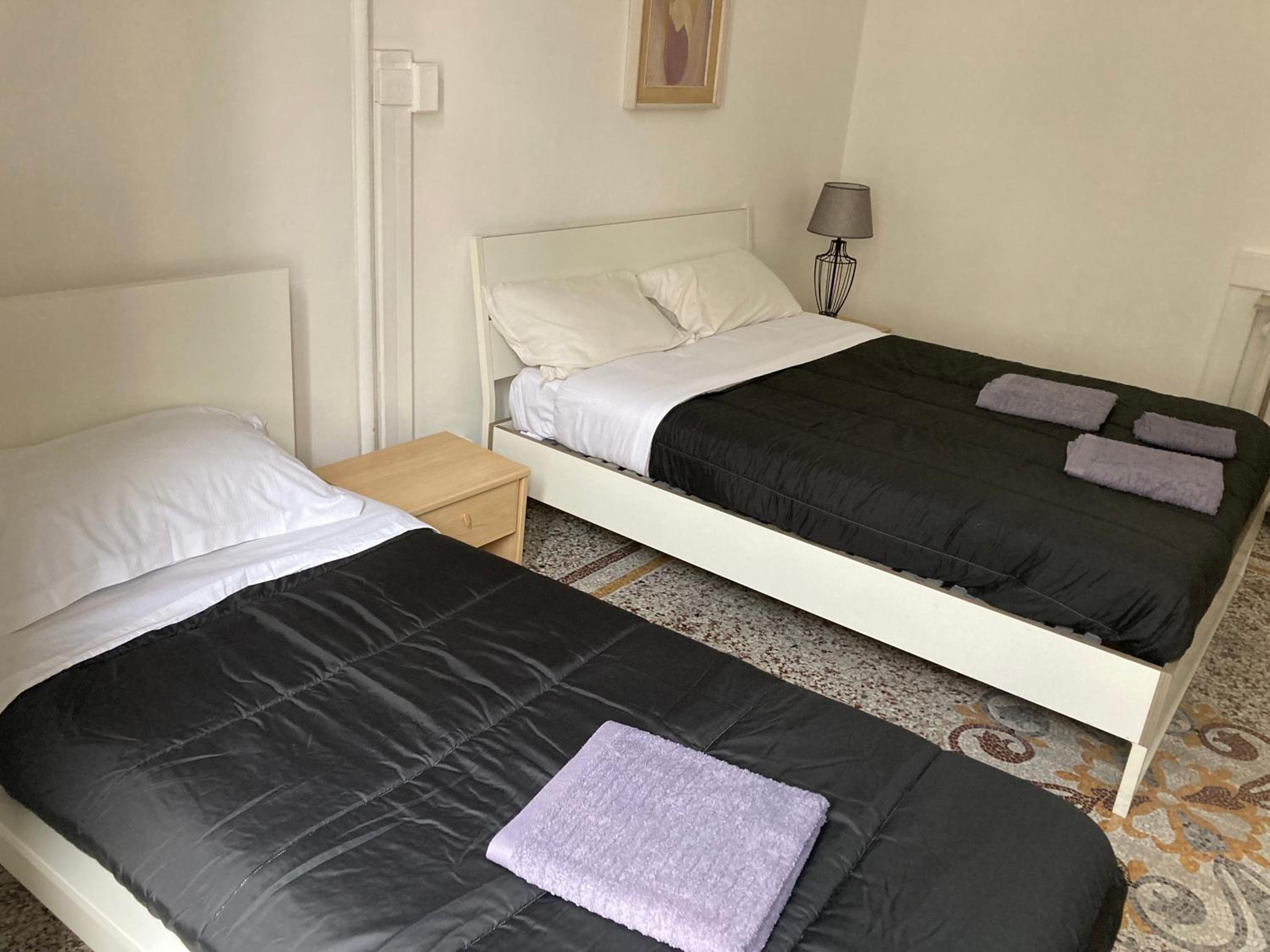 Triple Room - Photo 1
