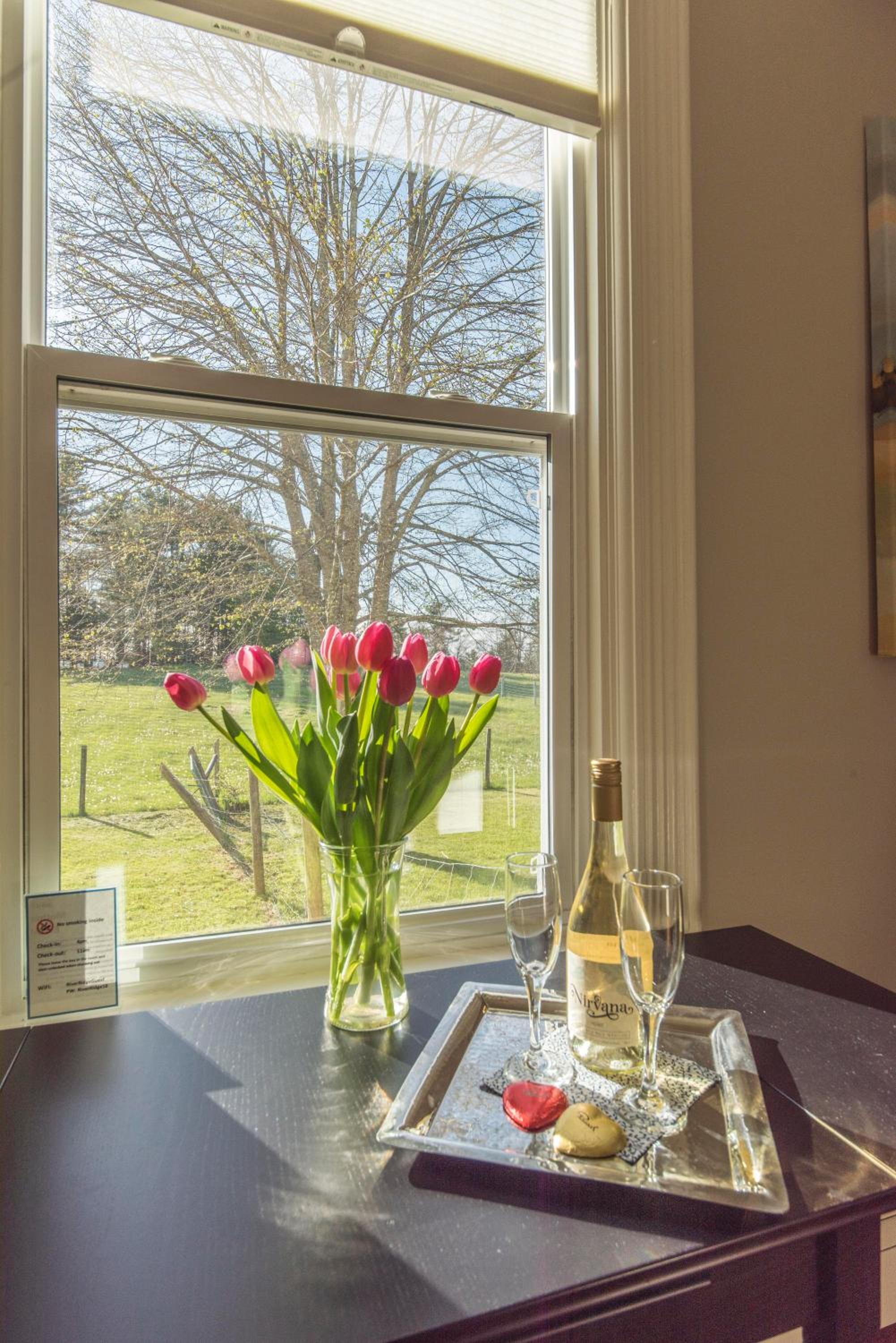 Queen Room with Garden View photo 2