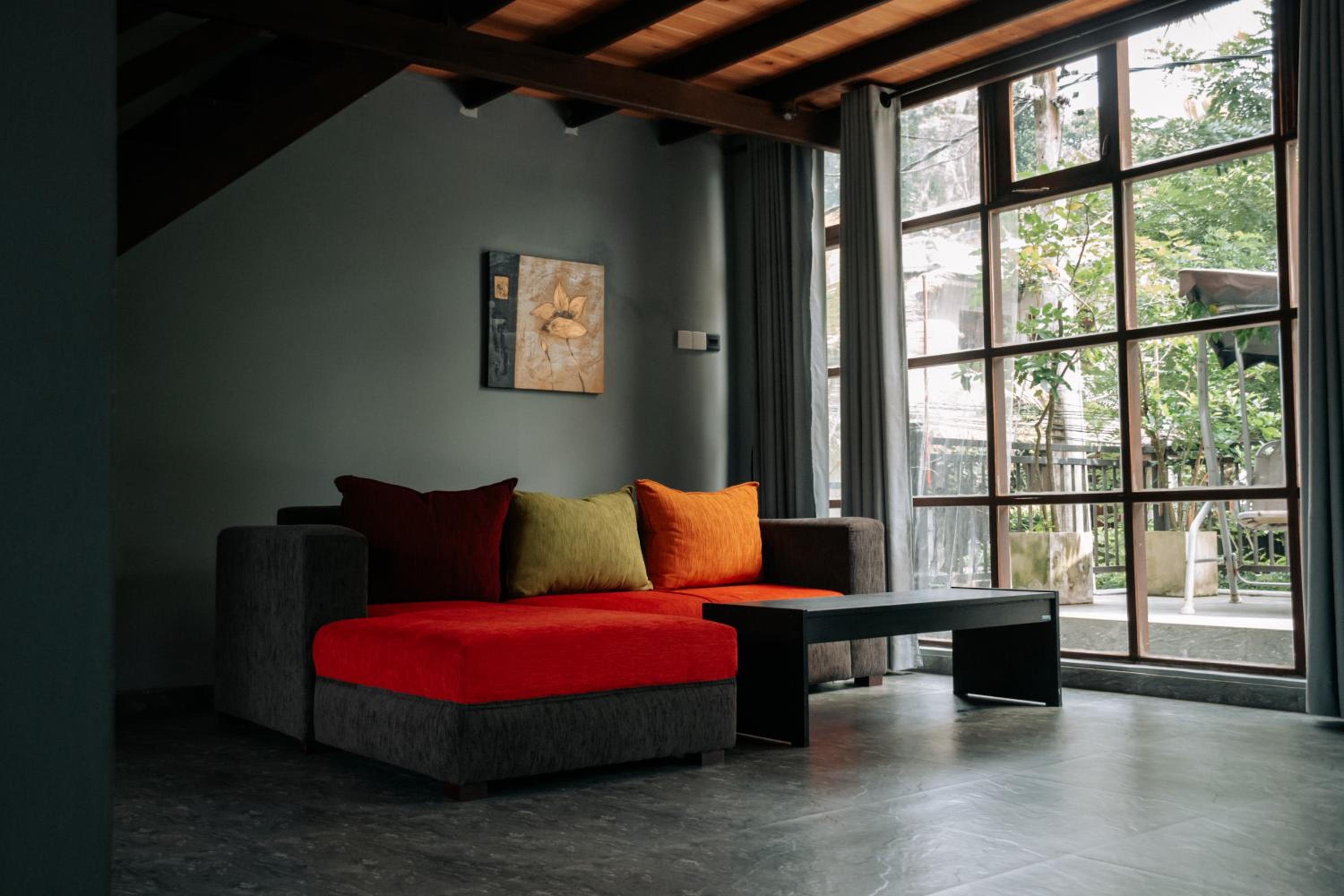 Deluxe Family Room photo 1