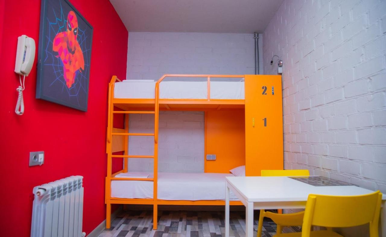 Single Bed in 4-Bed Dormitory Room photo 1
