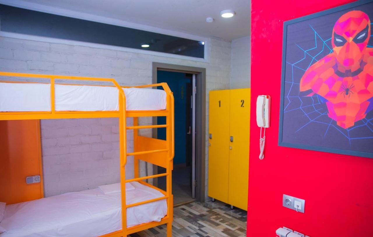 Single Bed in 4-Bed Dormitory Room photo 3