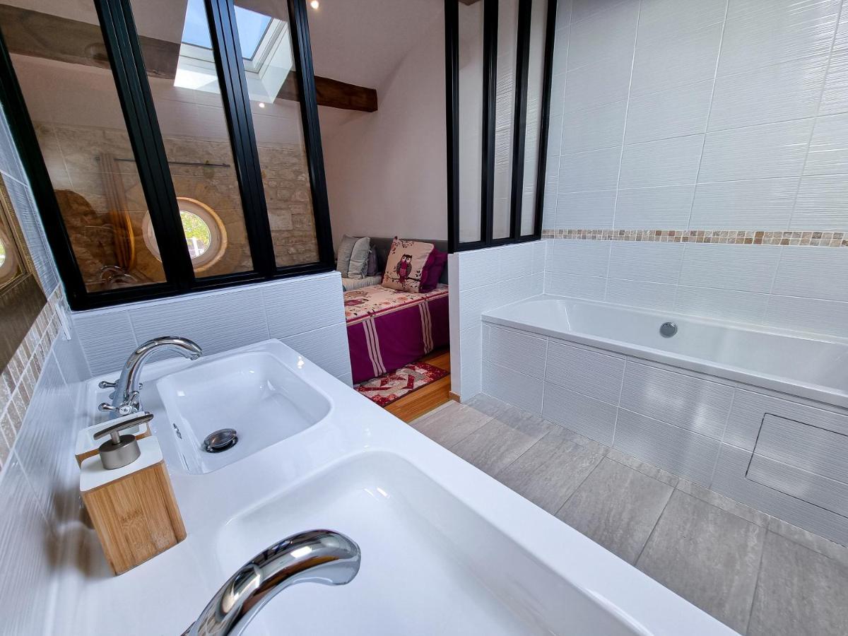 Duplex Suite - Photo 14