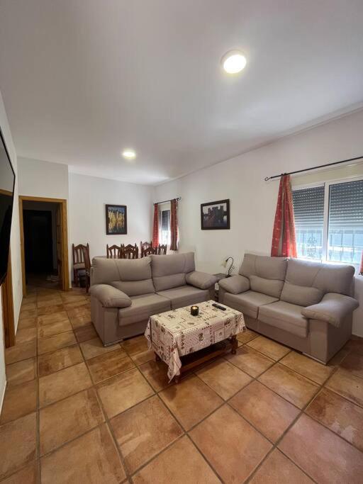 Casa de cuatro habitaciones