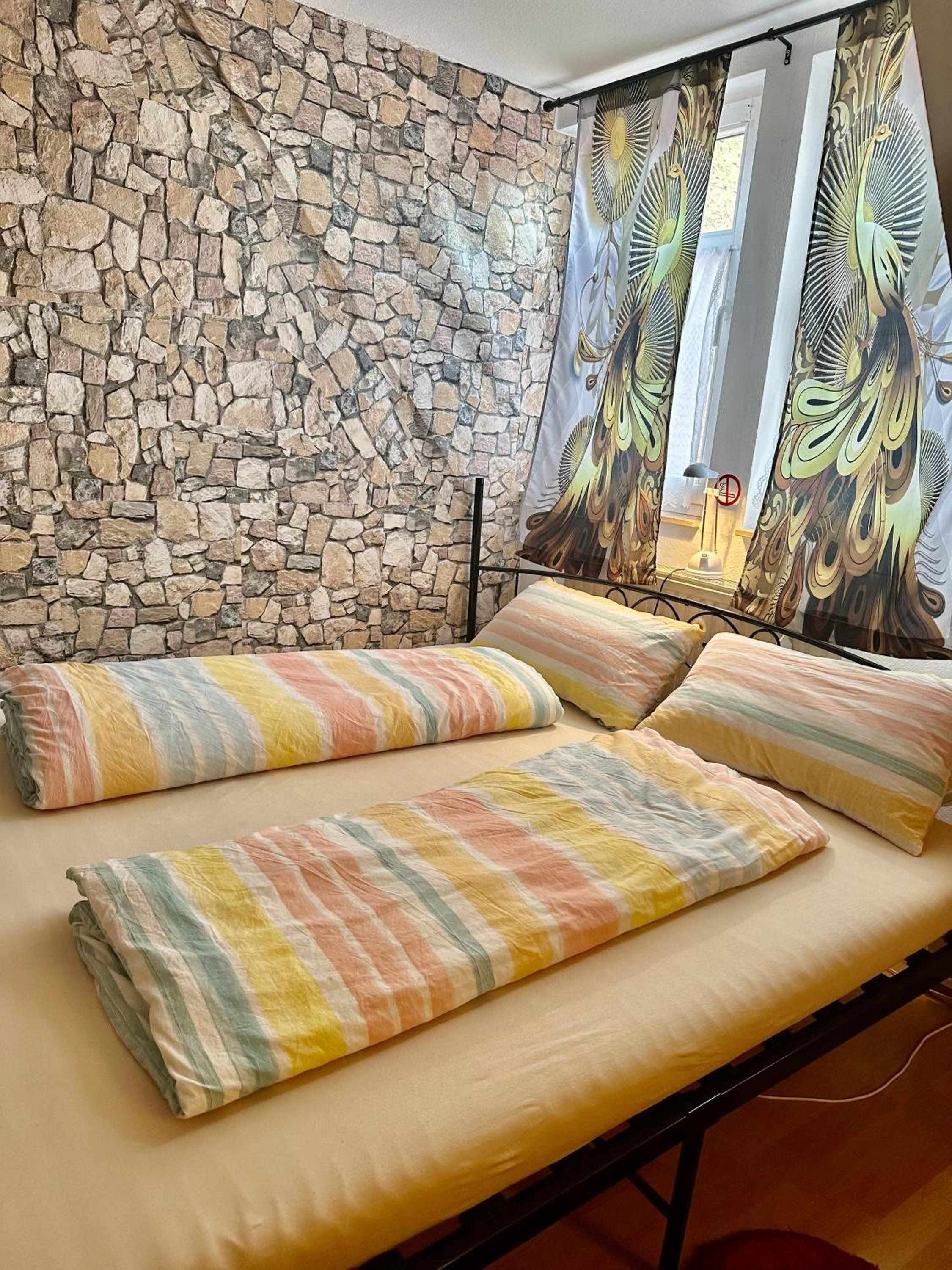 Standard Double Room With Shared Bathroom
