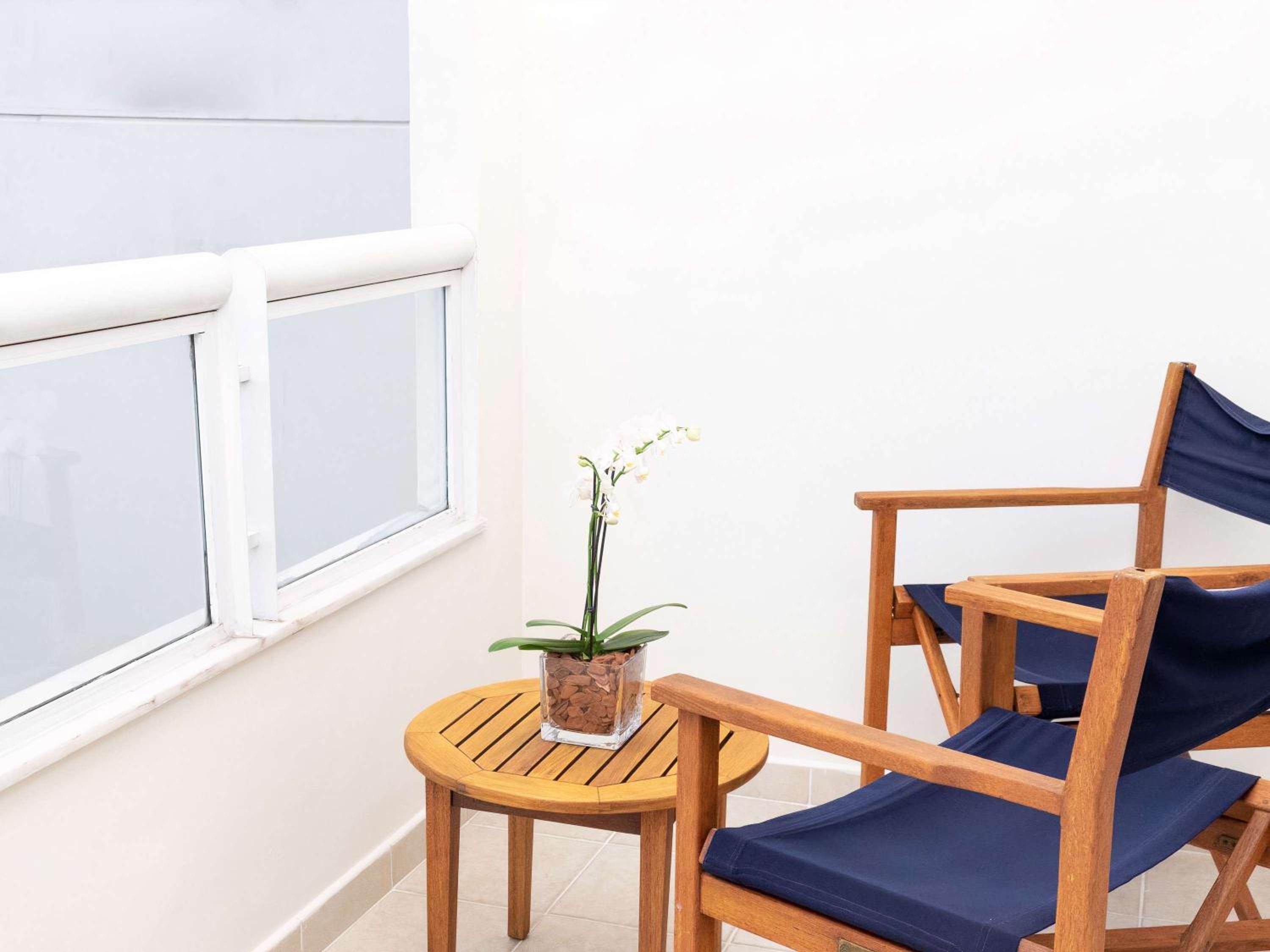 Classic Double Room with Balcony and Mountain View photo 2