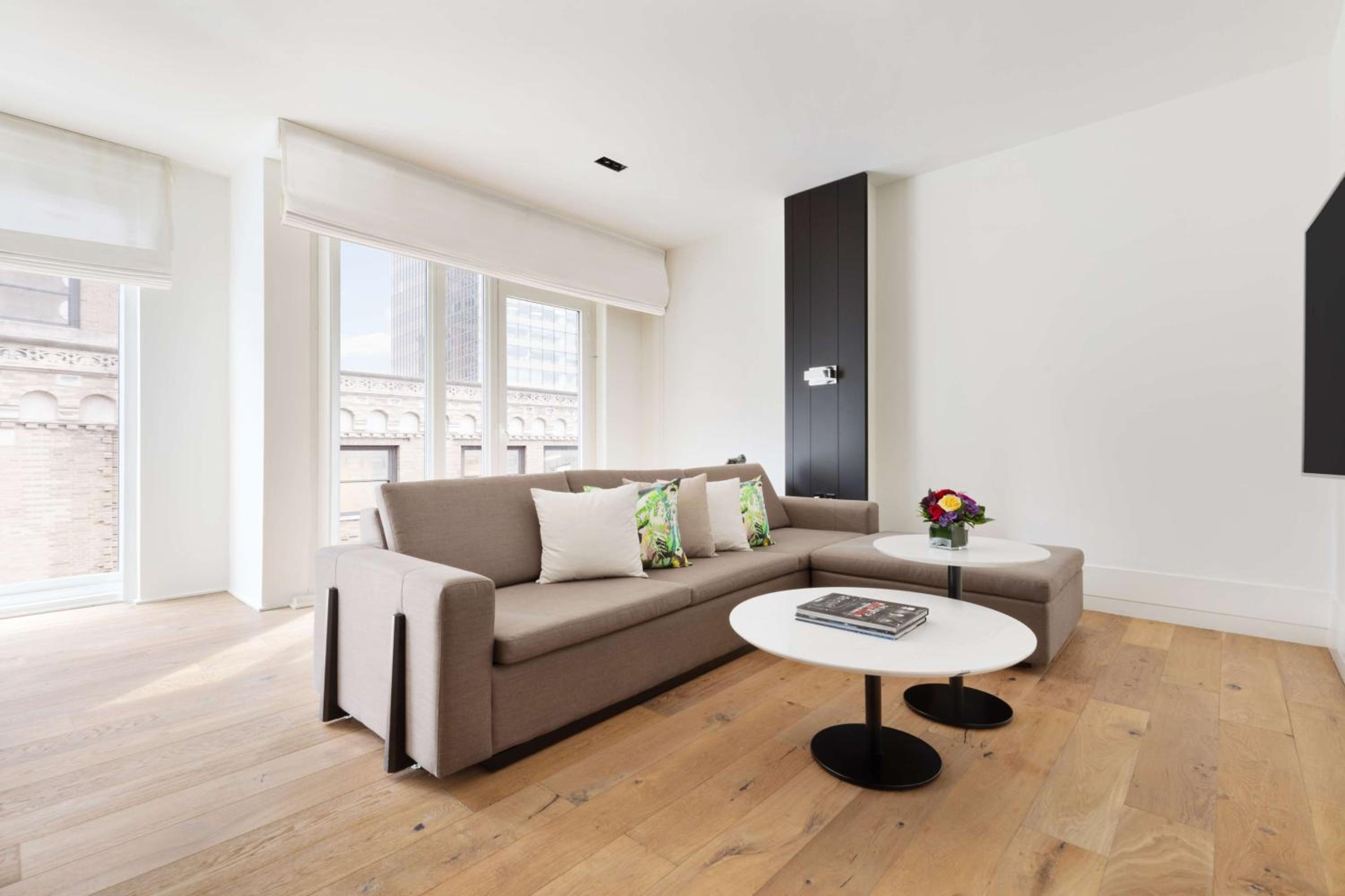 One-Bedroom Suite with Balcony