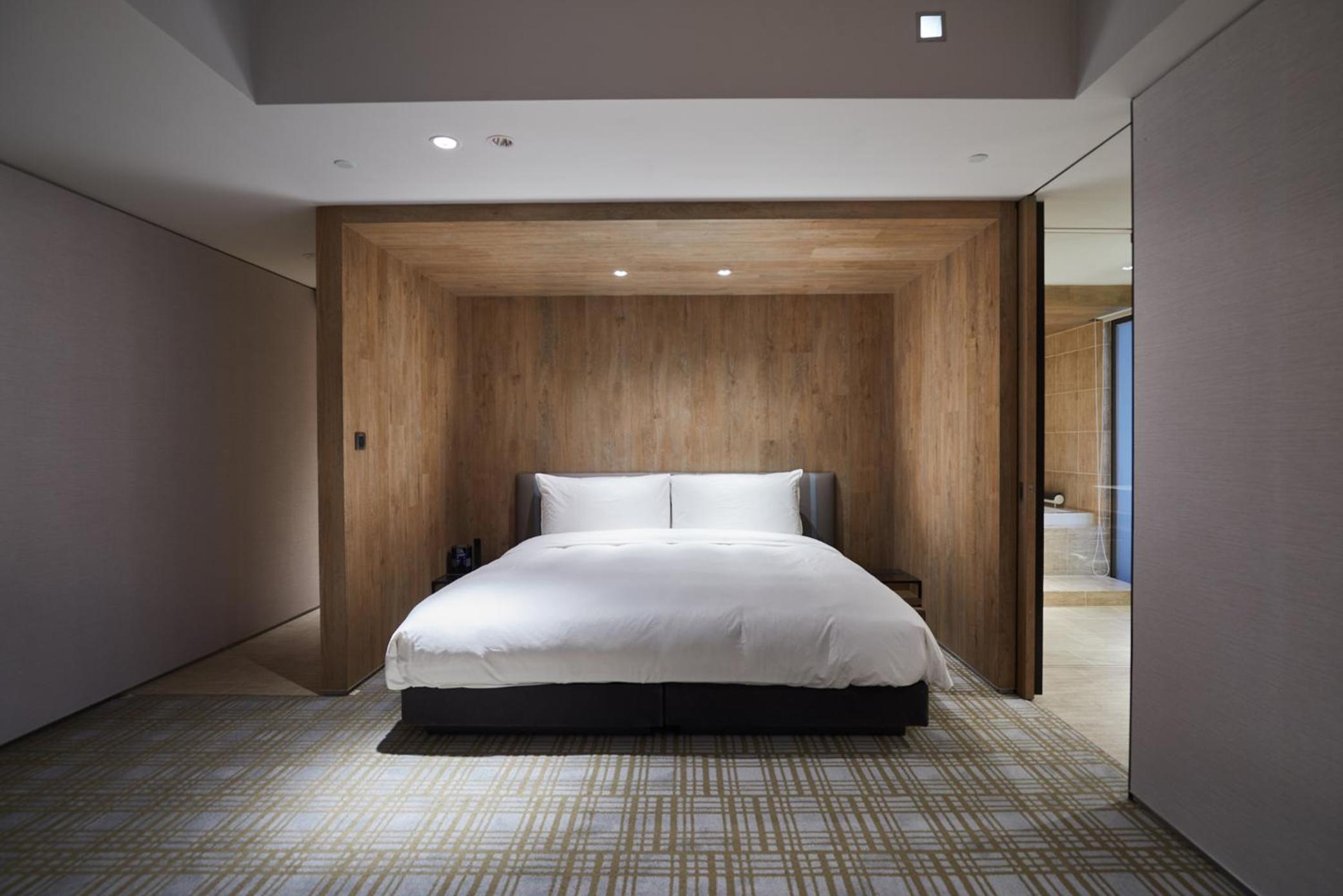 Deluxe Suite with Sofa Bed