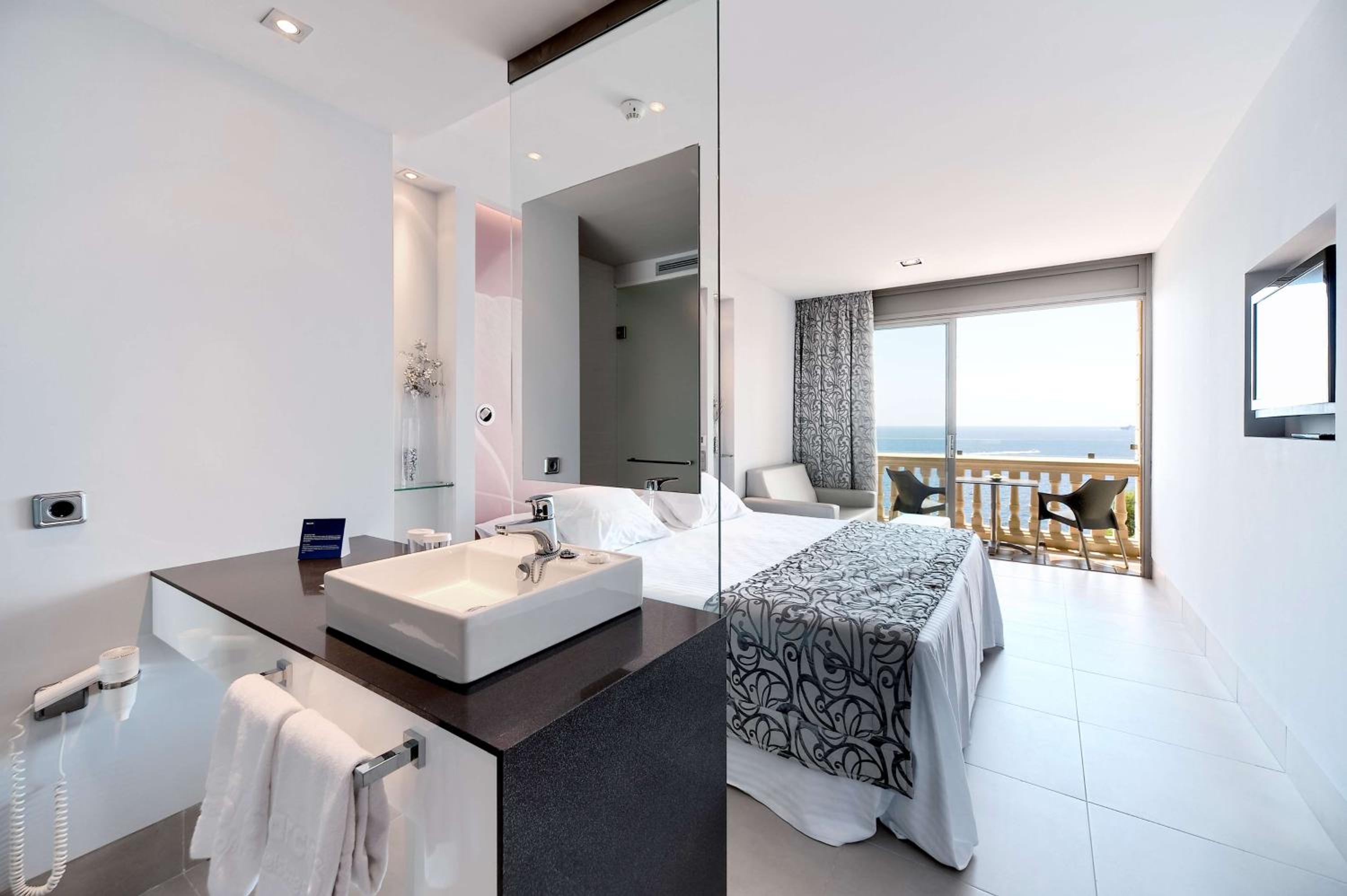 Superior Double with Sea View