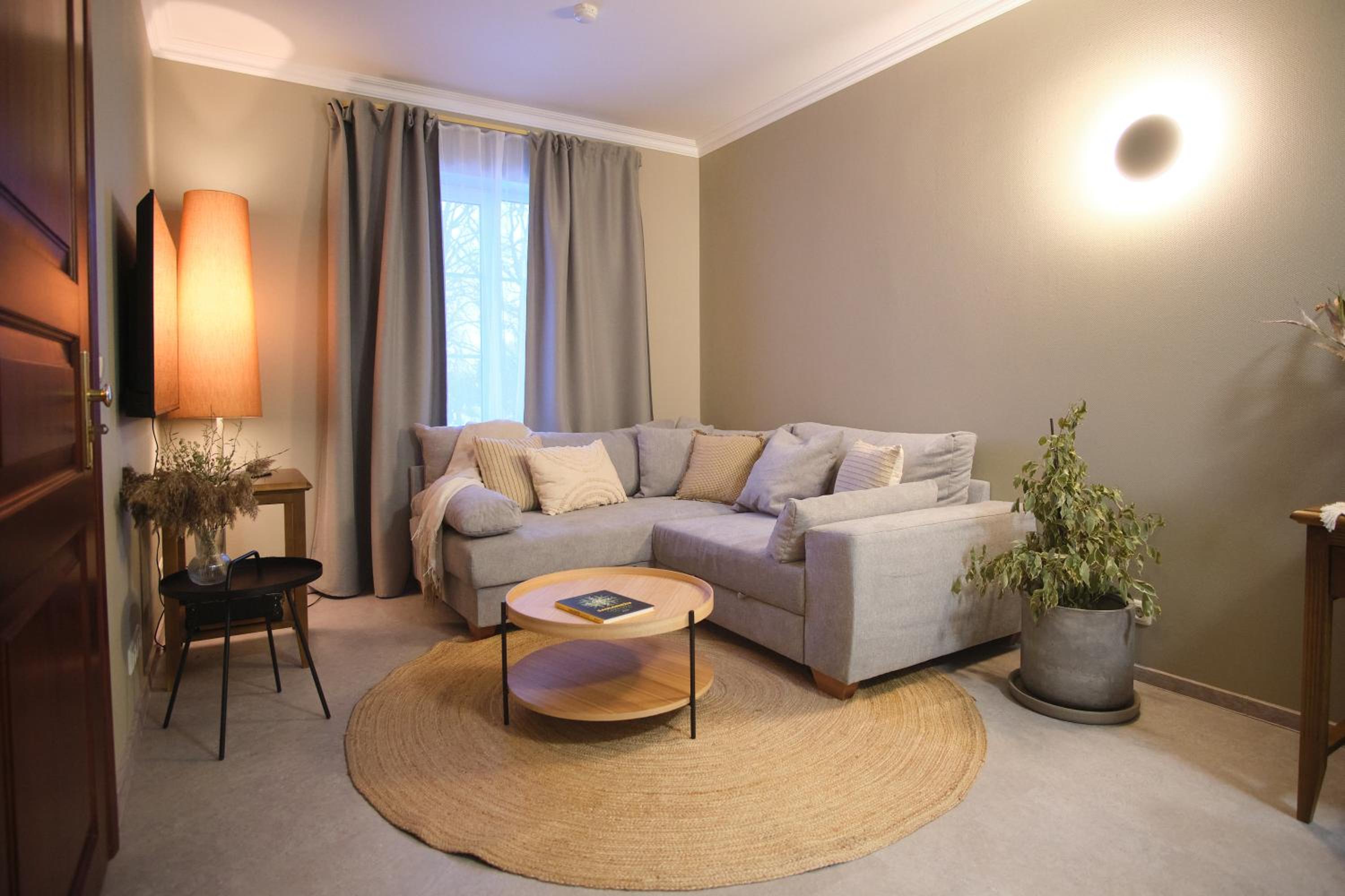 King Suite with Spa Bath