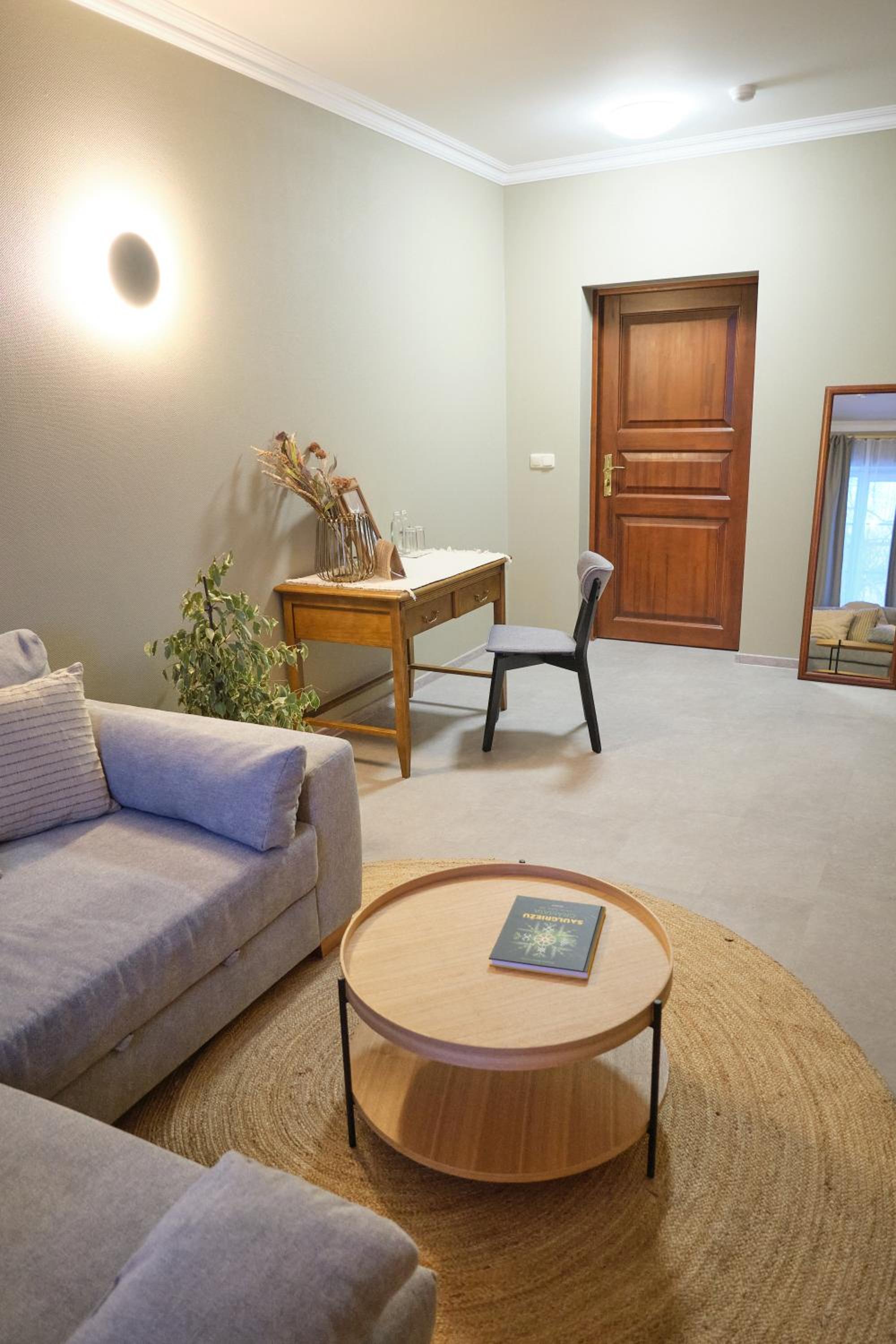King Suite with Spa Bath