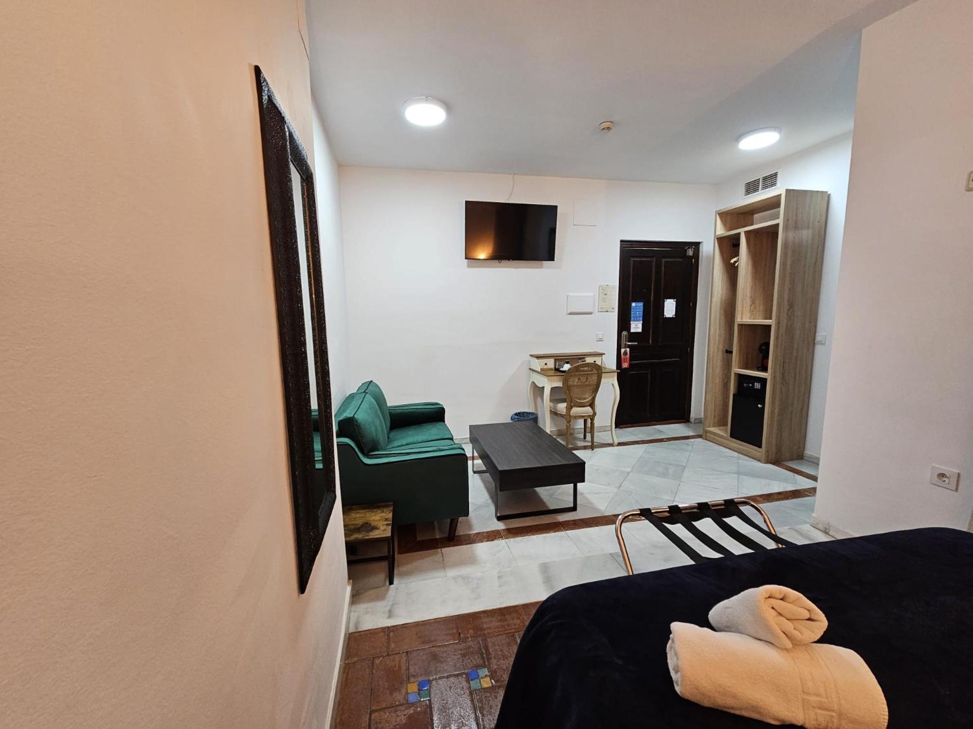 Deluxe Double Room with Balcony