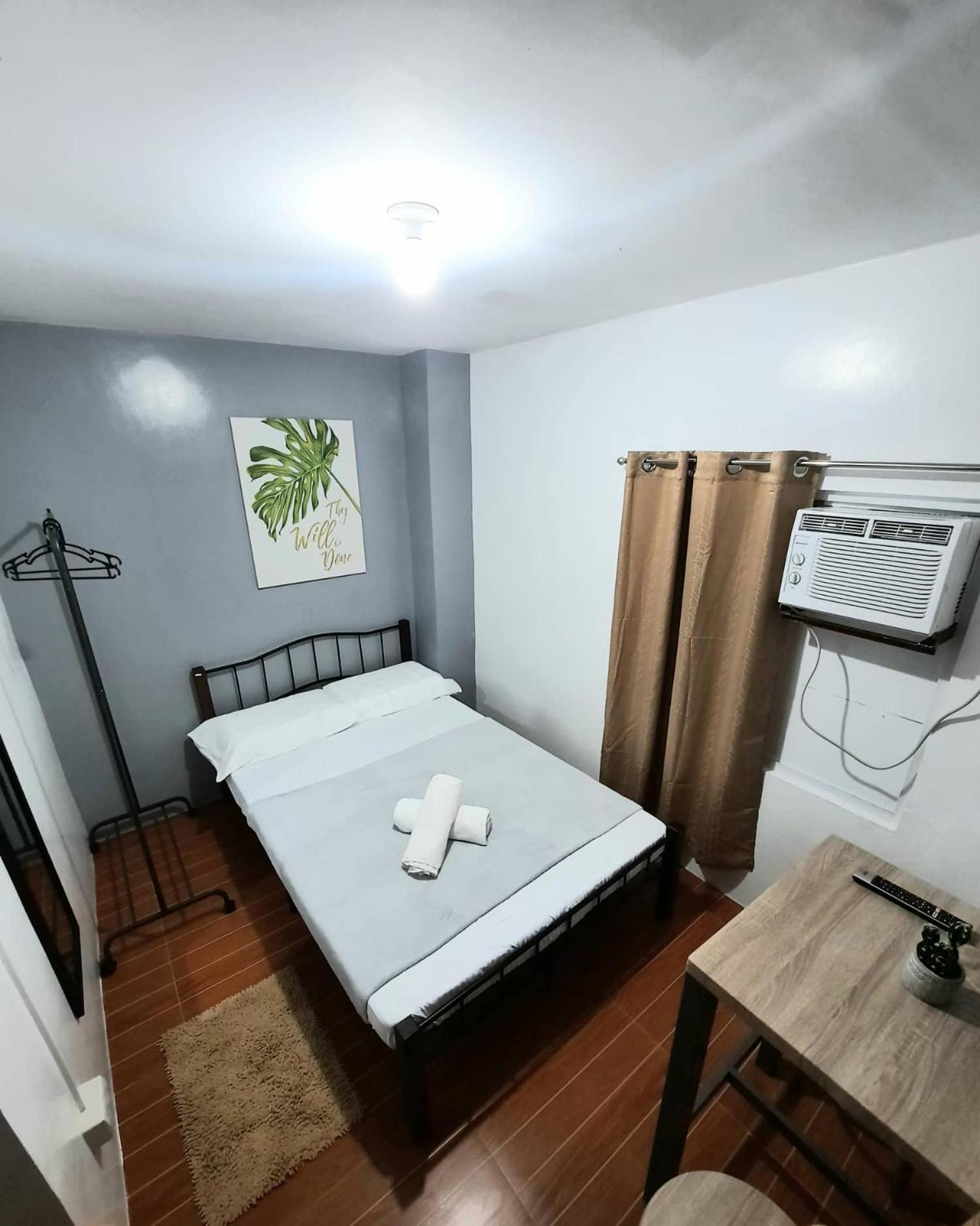 Economy Double Room photo 3