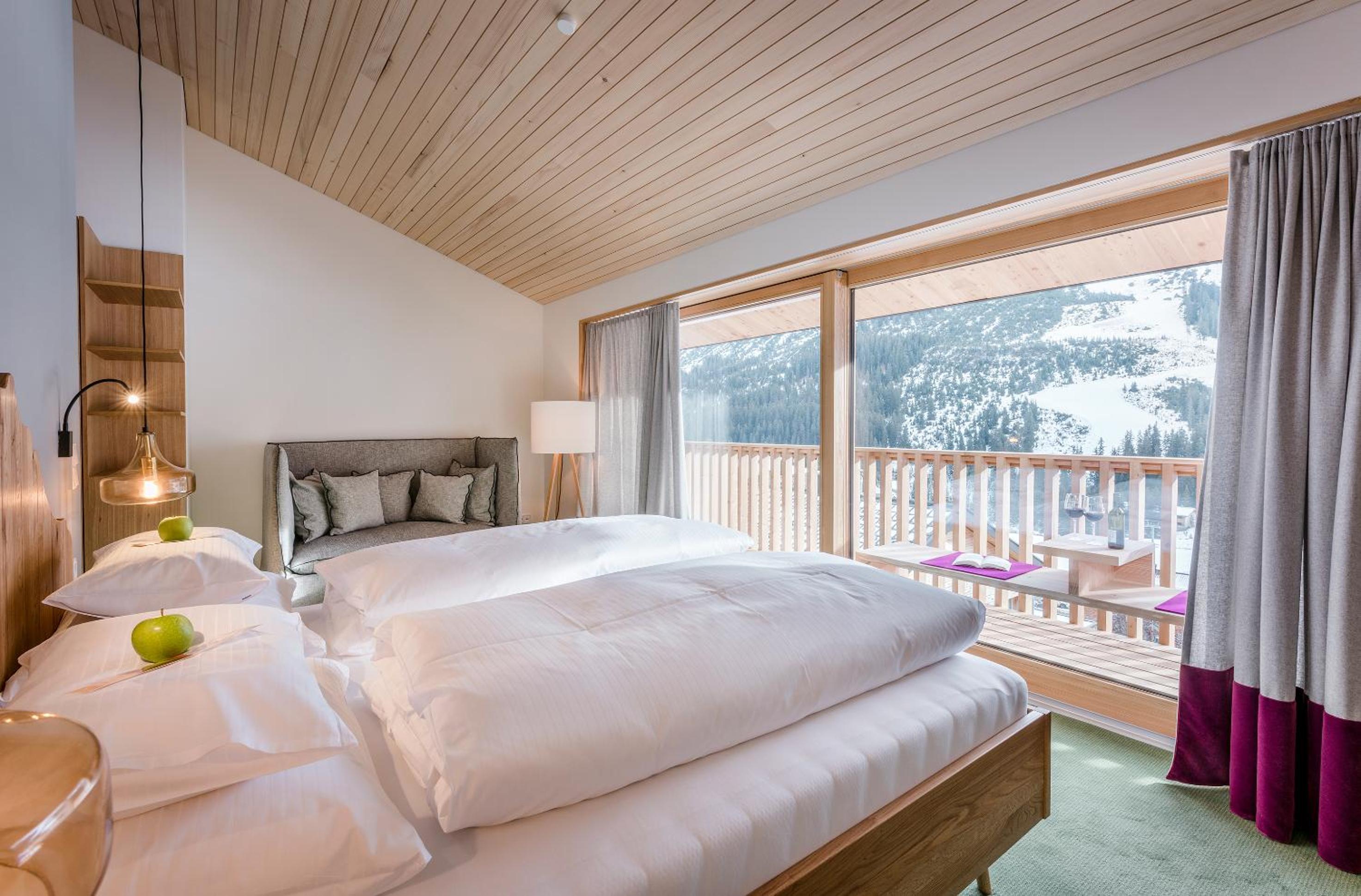 Deluxe Double Room with Balcony photo 1