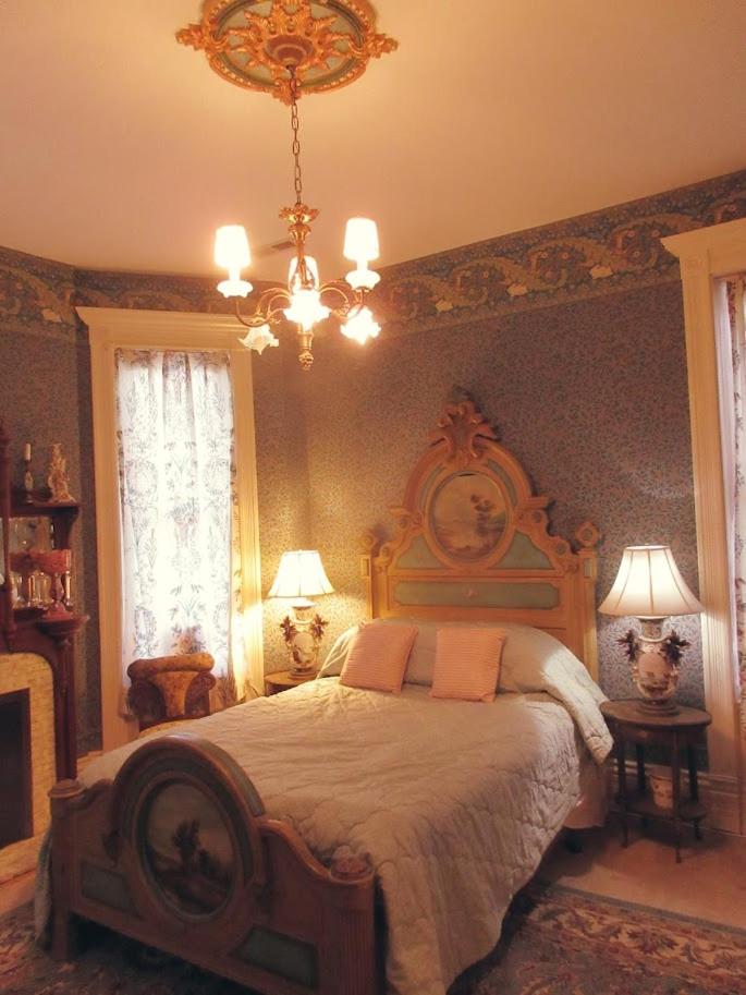 Single Room With Bathroom photo 1