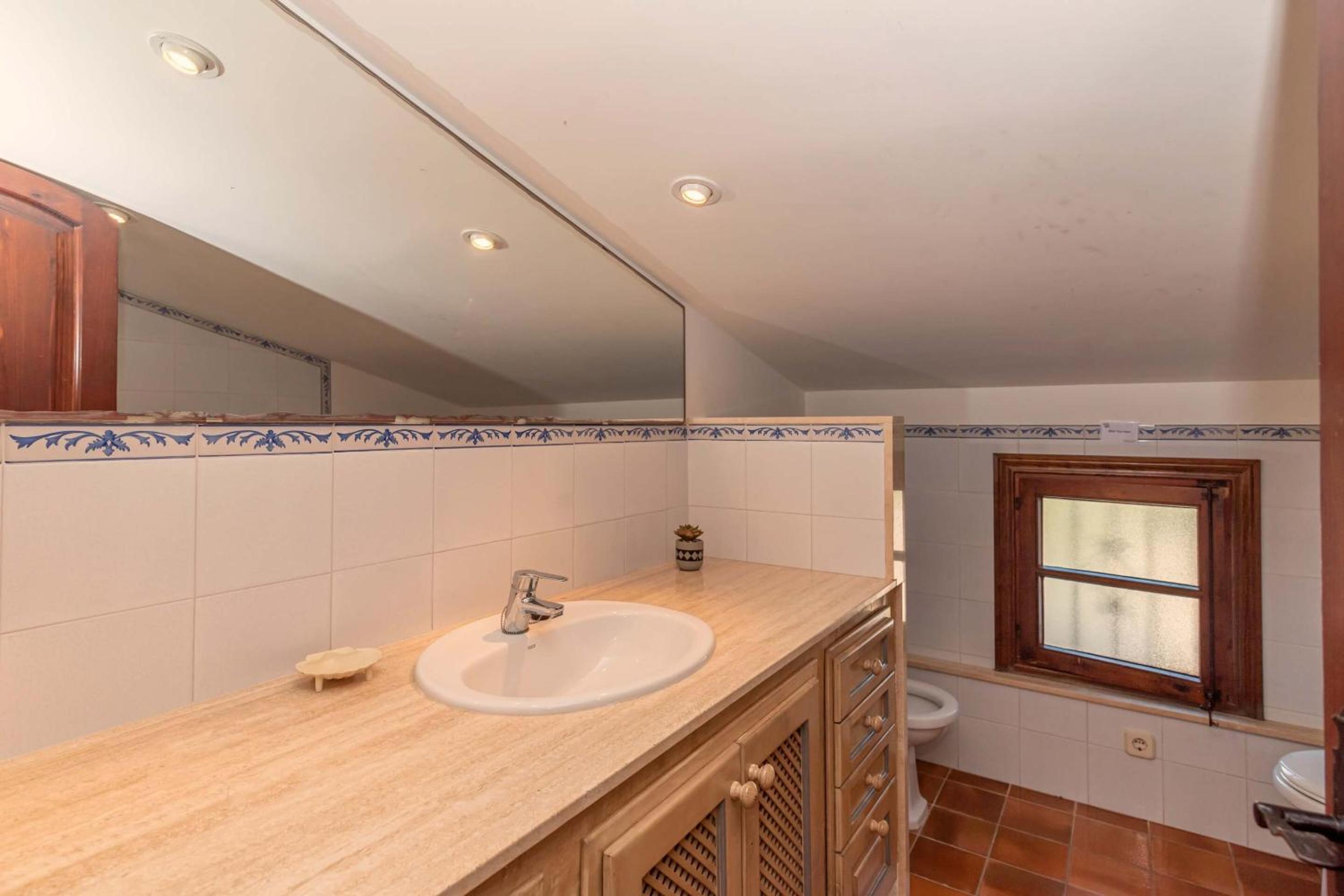 Three-Bedroom House photo 2